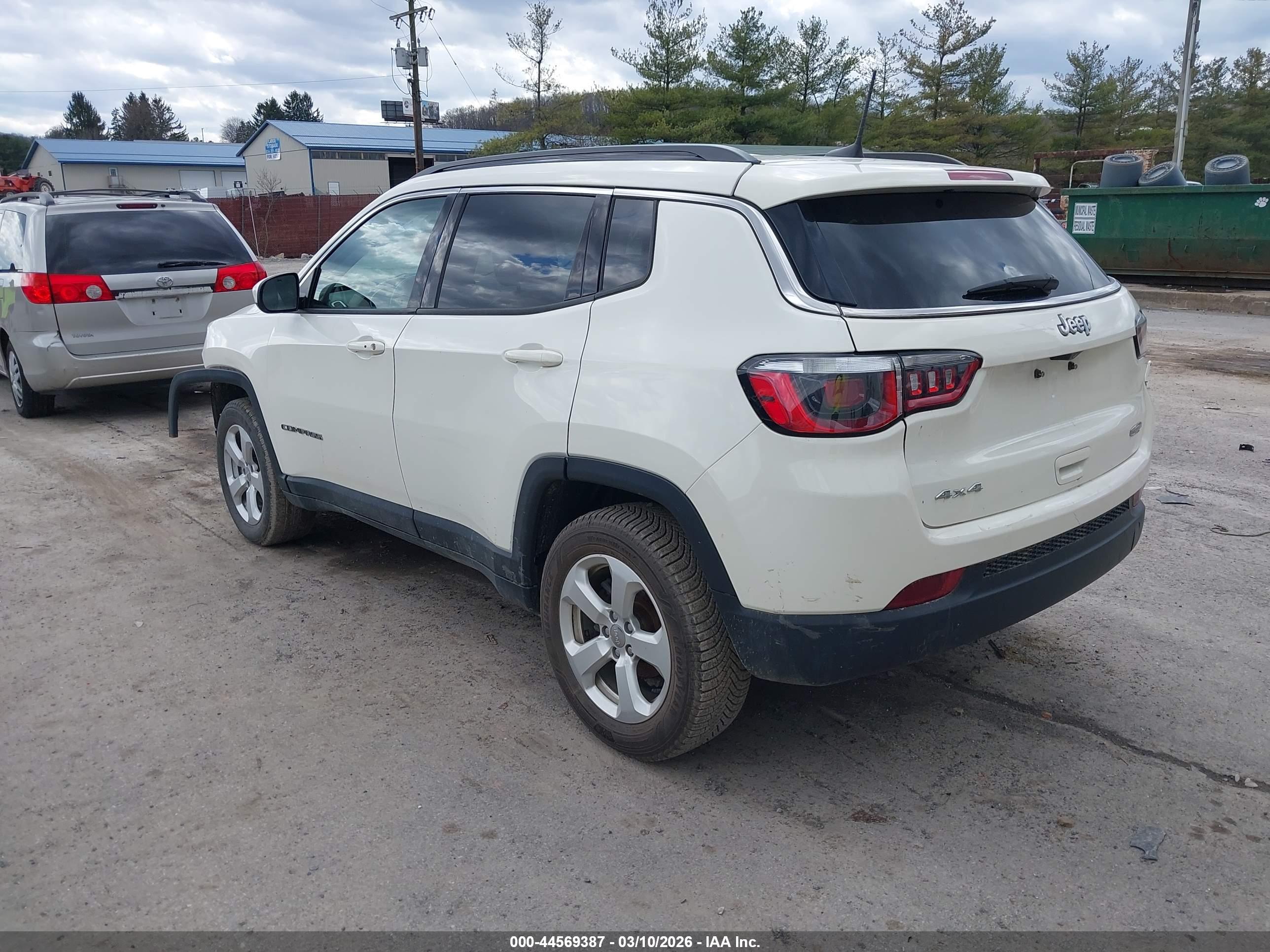 JEEP COMPASS image 3