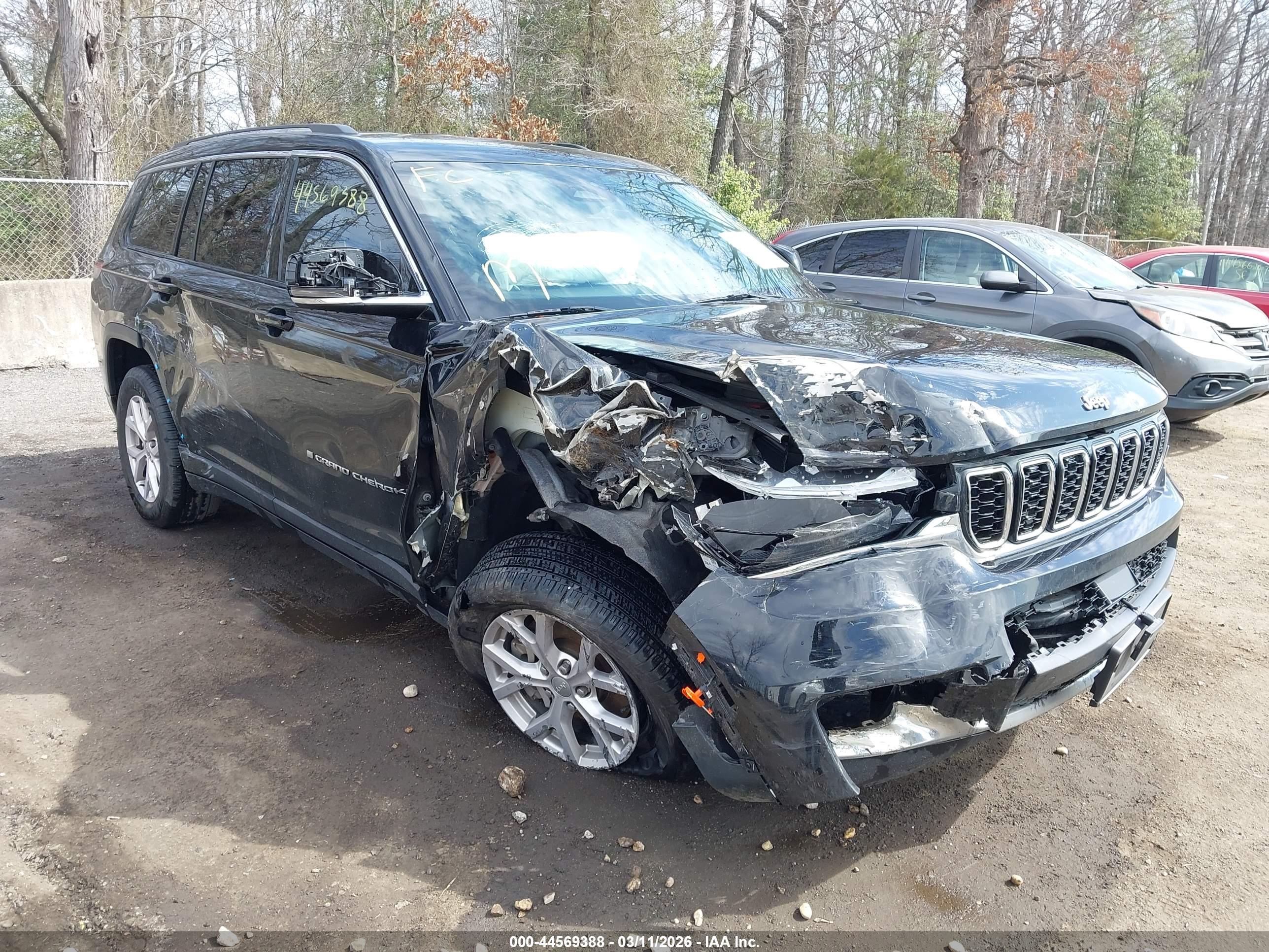 JEEP GRAND image 6