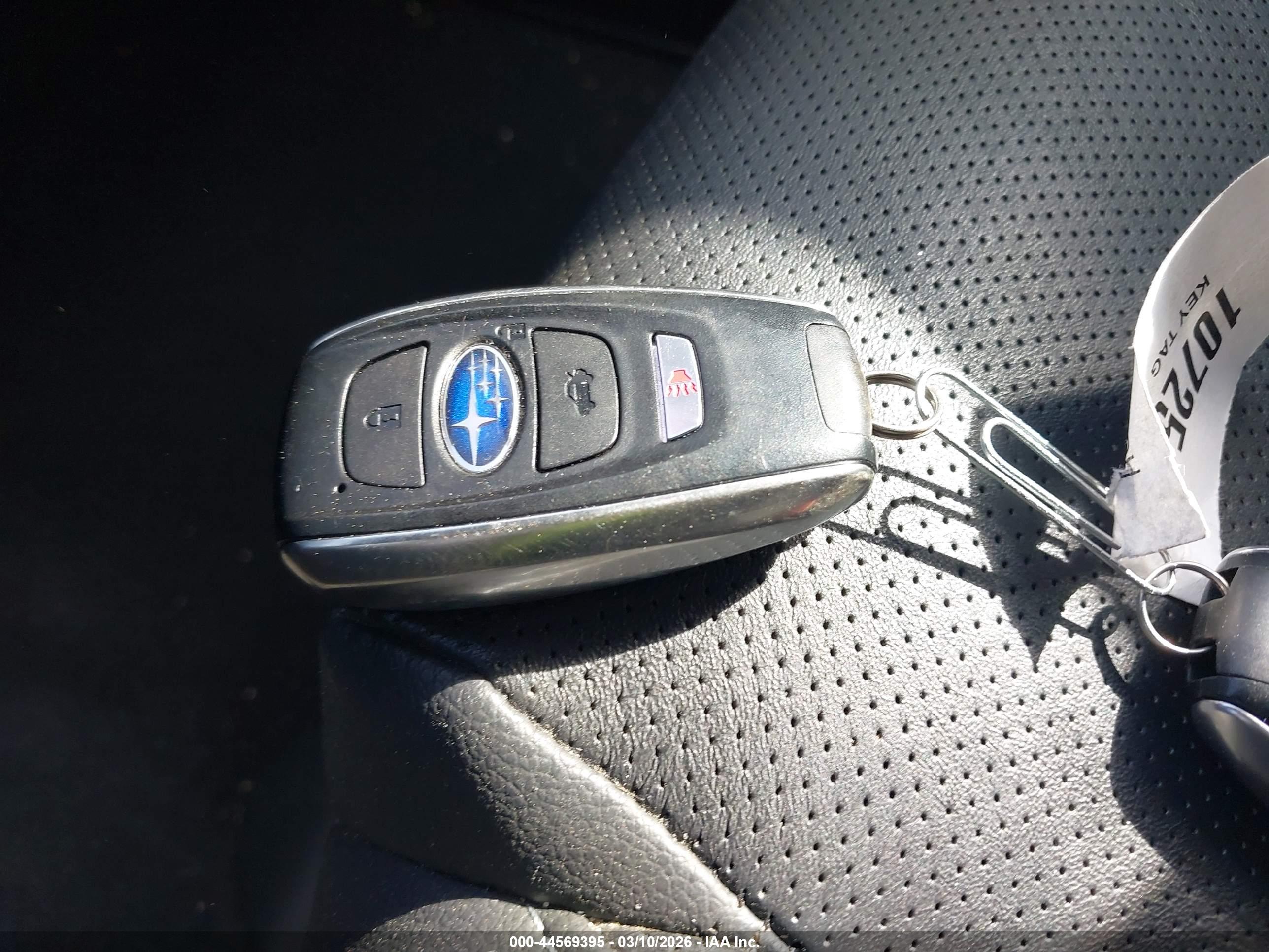 SUBARU OUTBACK image 11