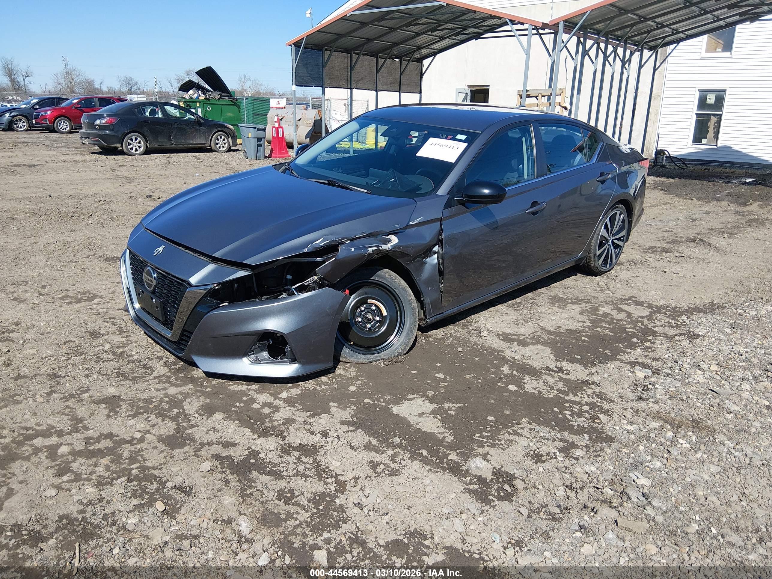 NISSAN ALTIMA image 2