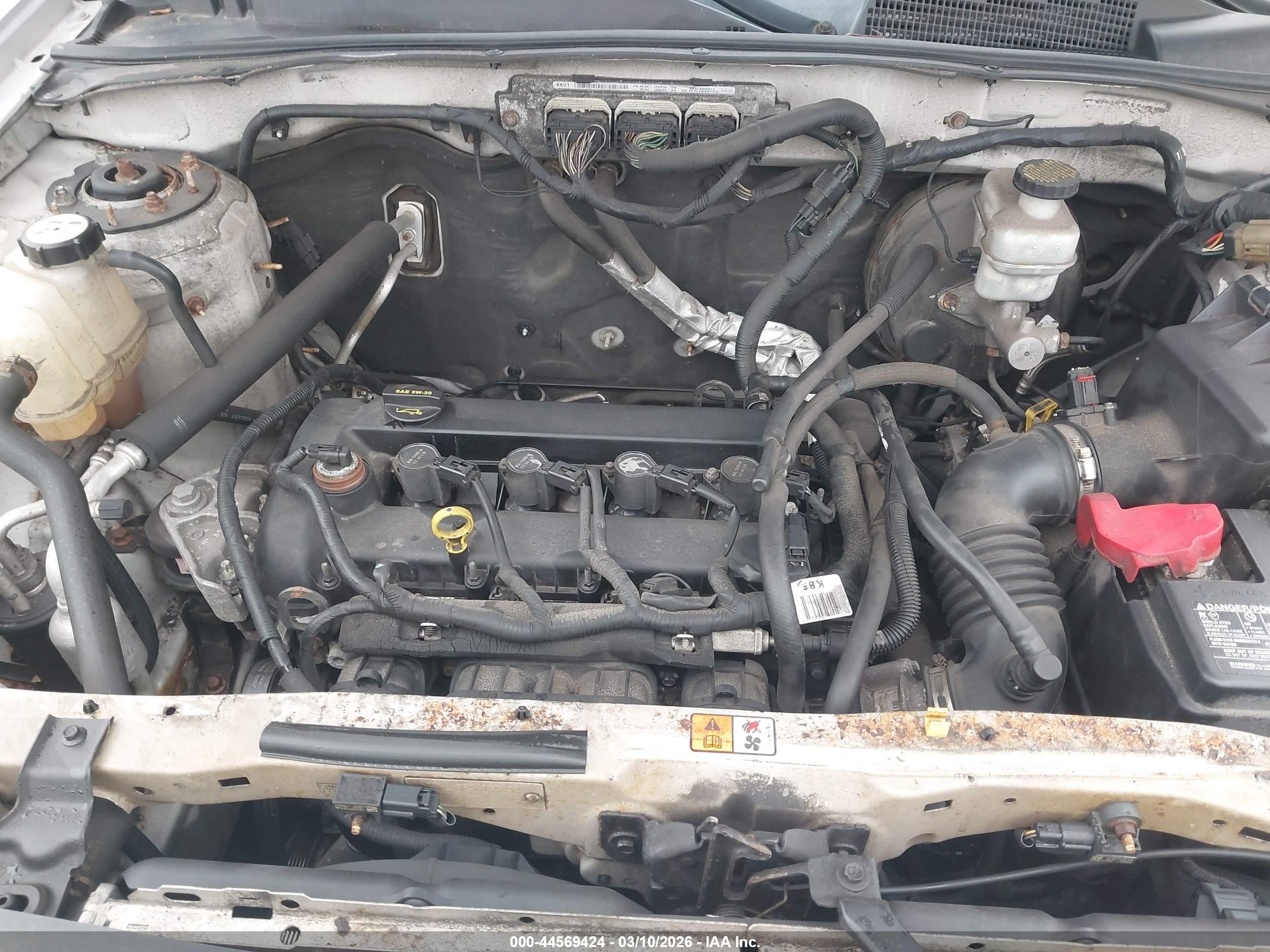 FORD ESCAPE image 10