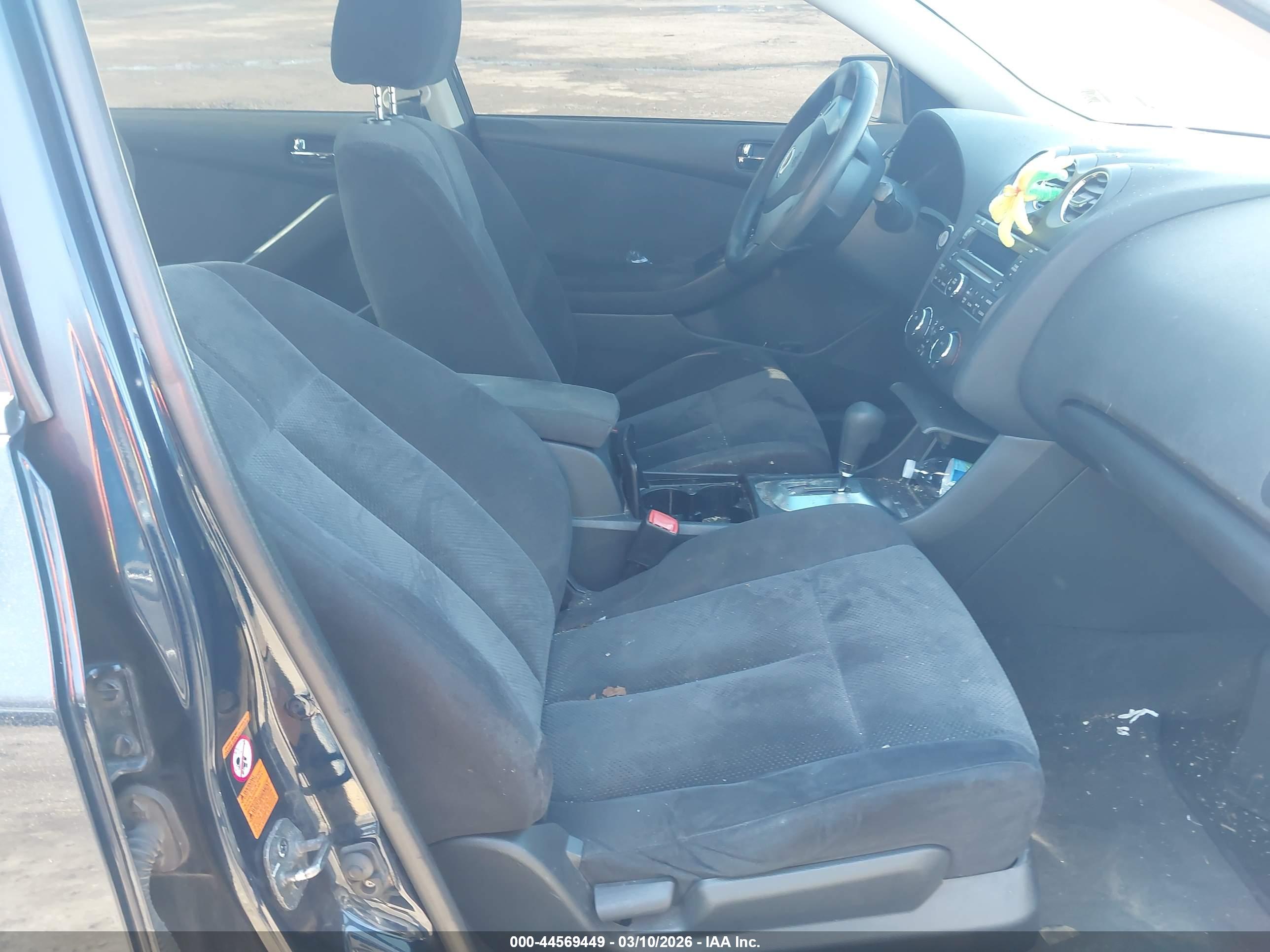 NISSAN ALTIMA image 5