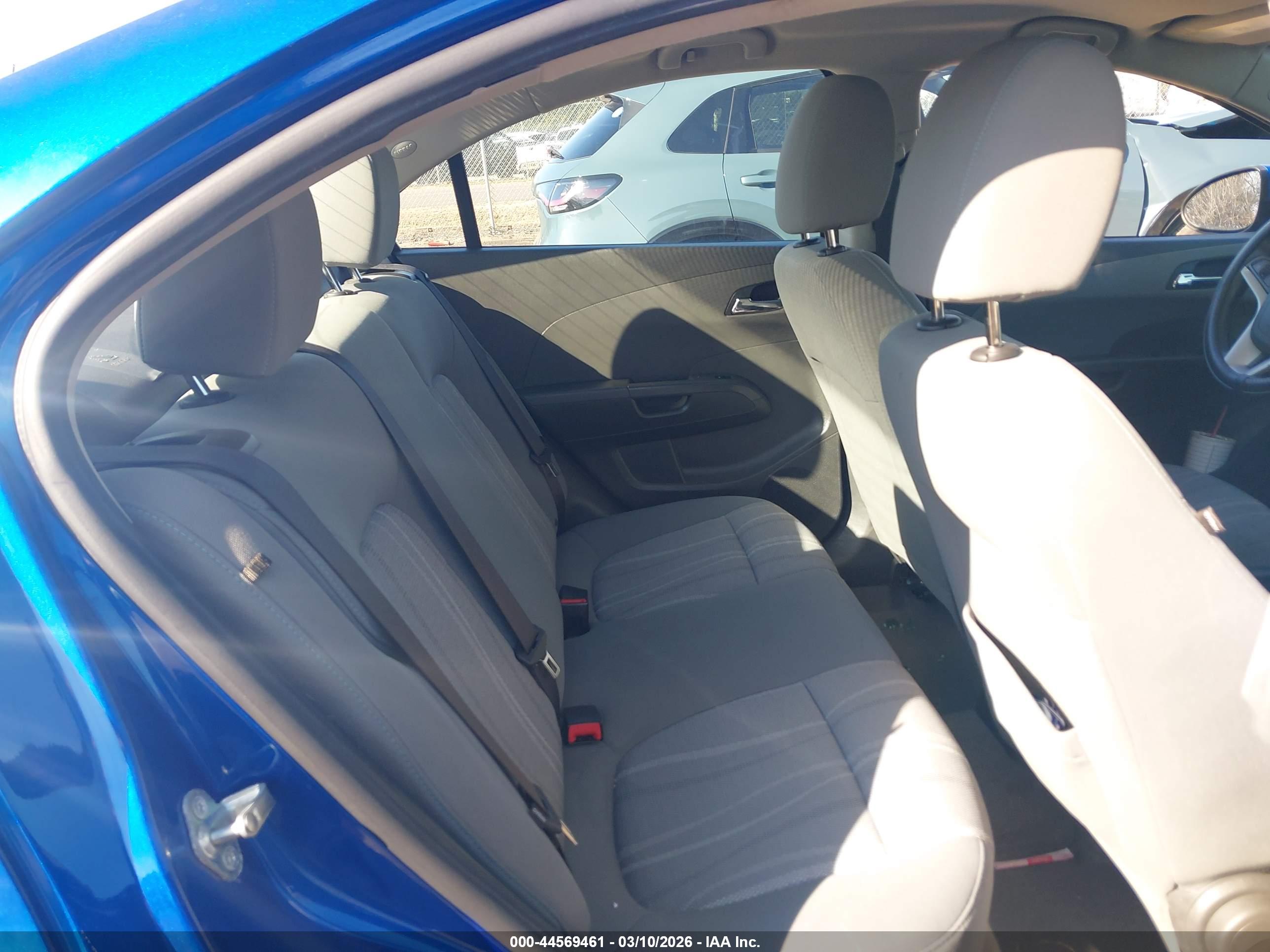 CHEVROLET SONIC image 8