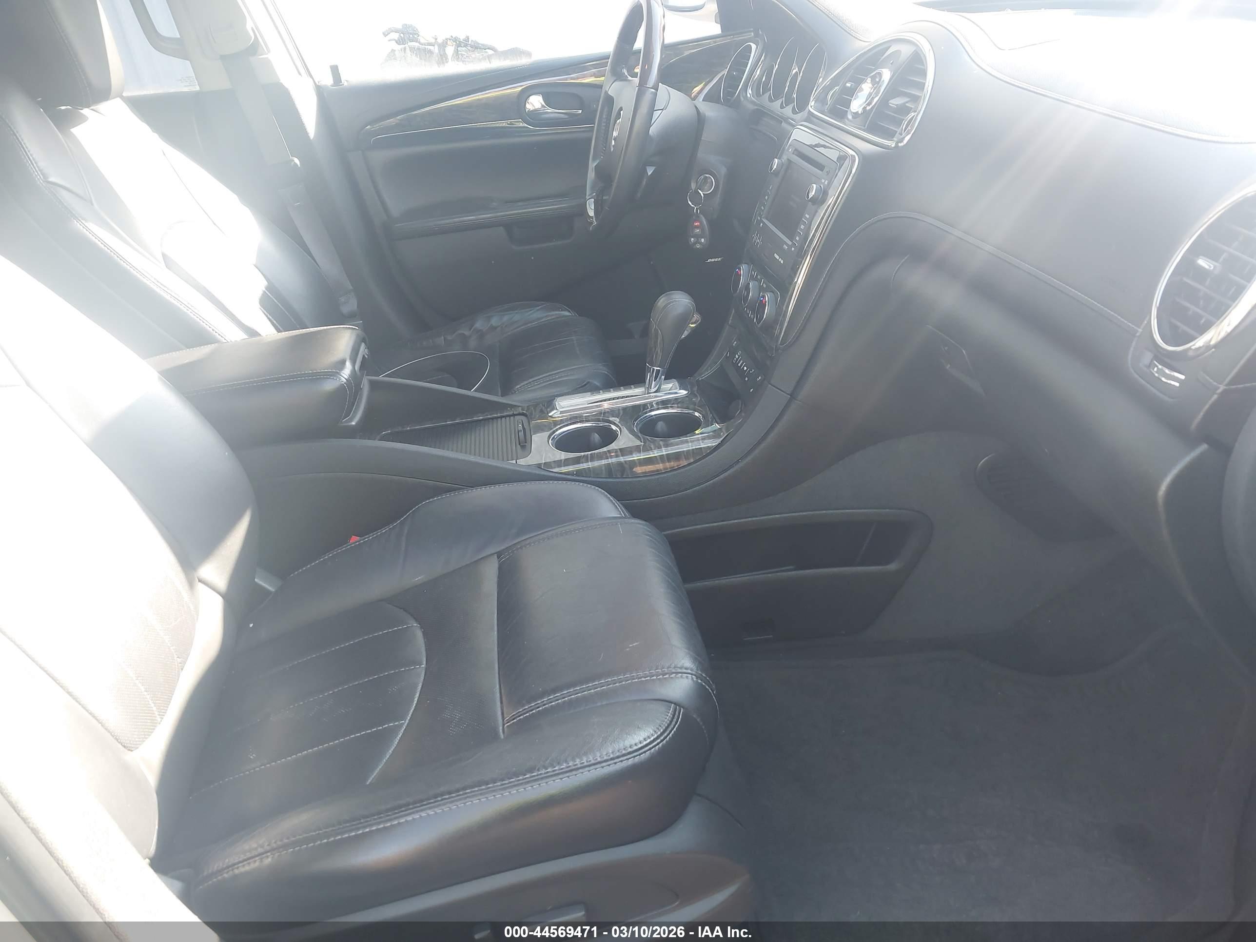 BUICK ENCLAVE image 5