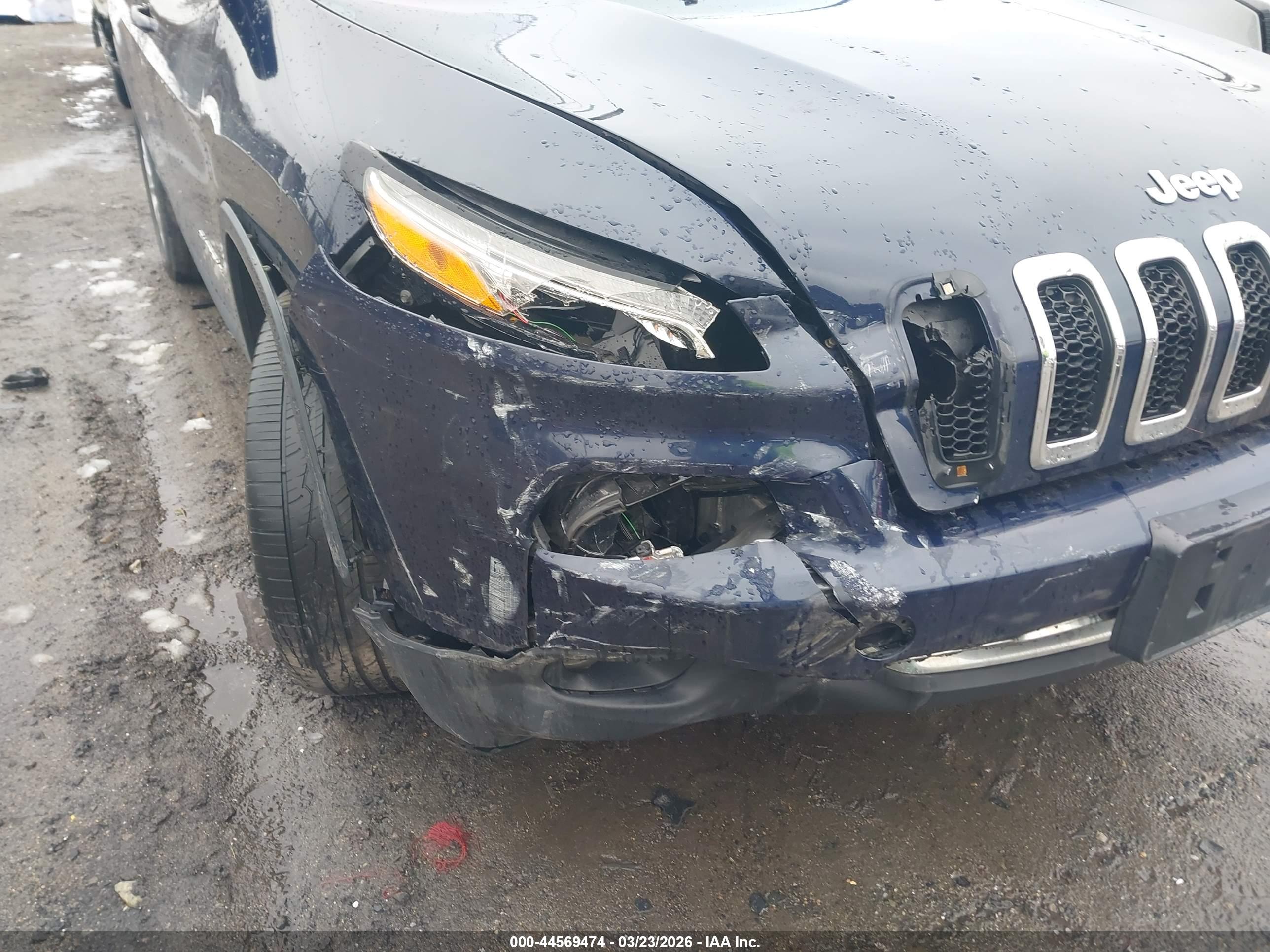 JEEP CHEROKEE image 6