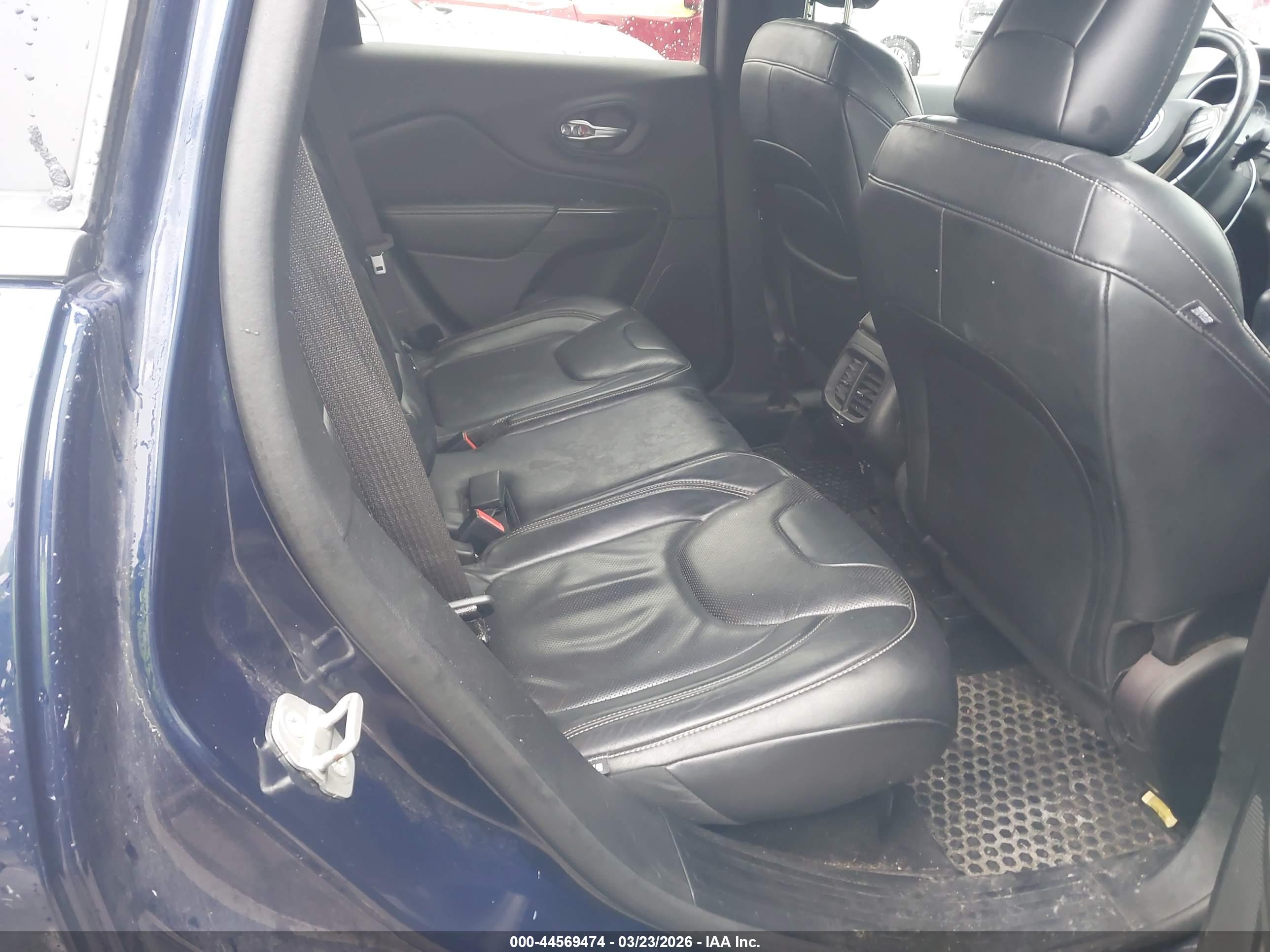 JEEP CHEROKEE image 8