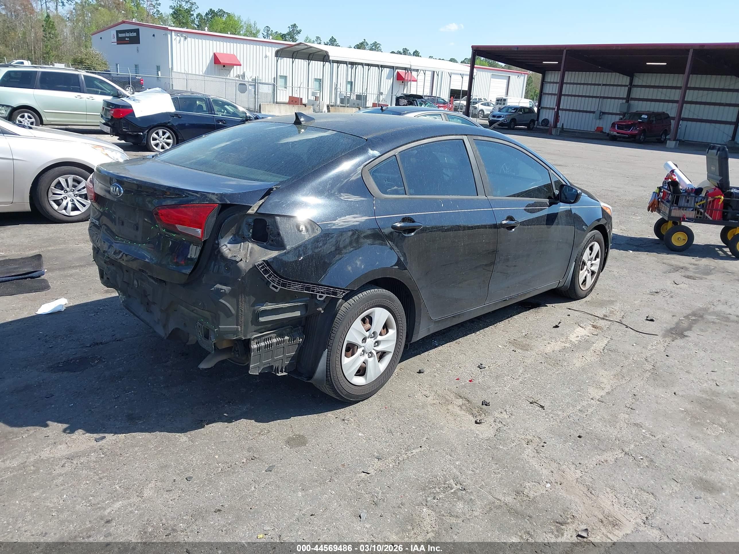KIA FORTE image 4