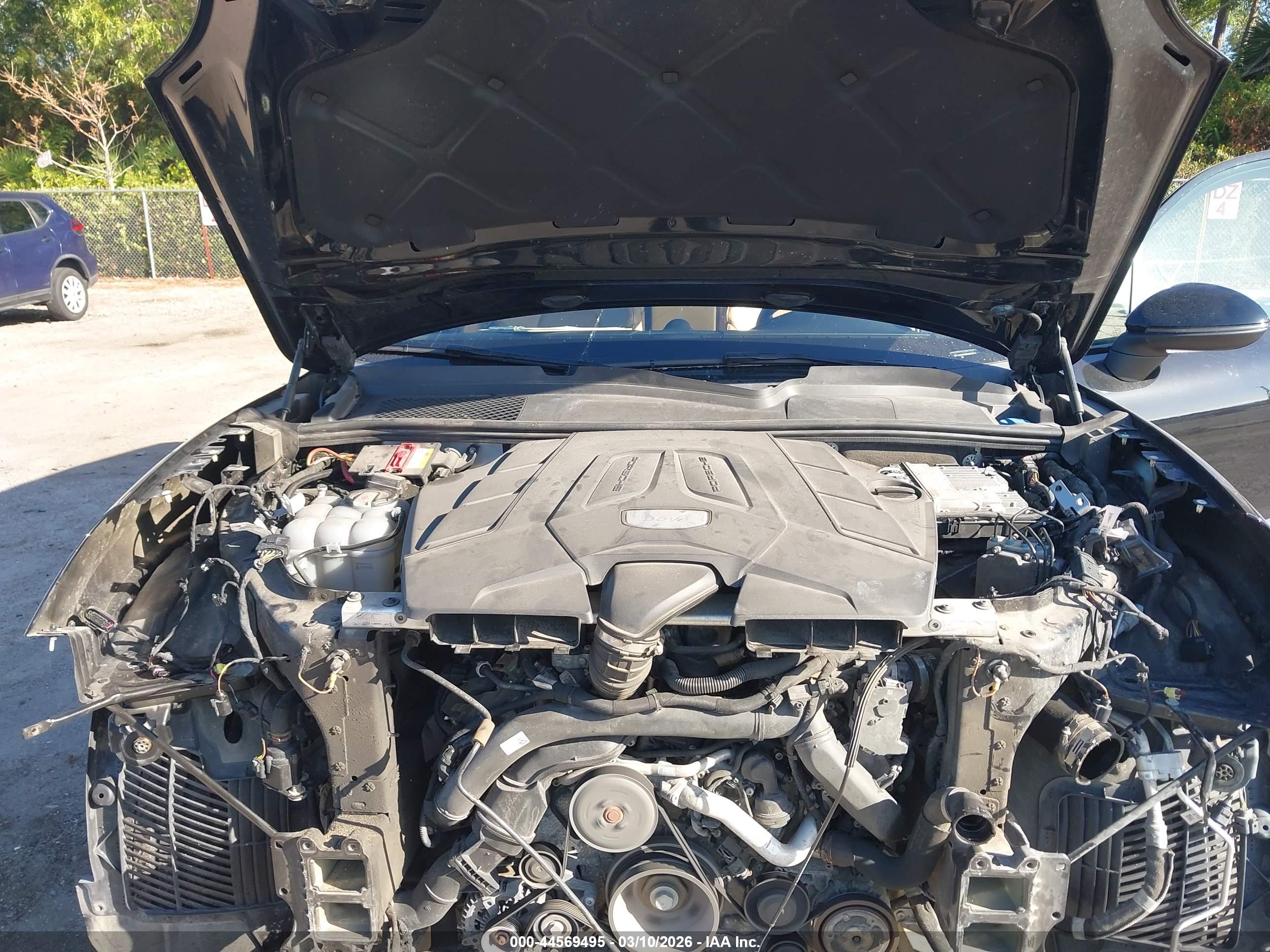 PORSCHE CAYENNE image 10