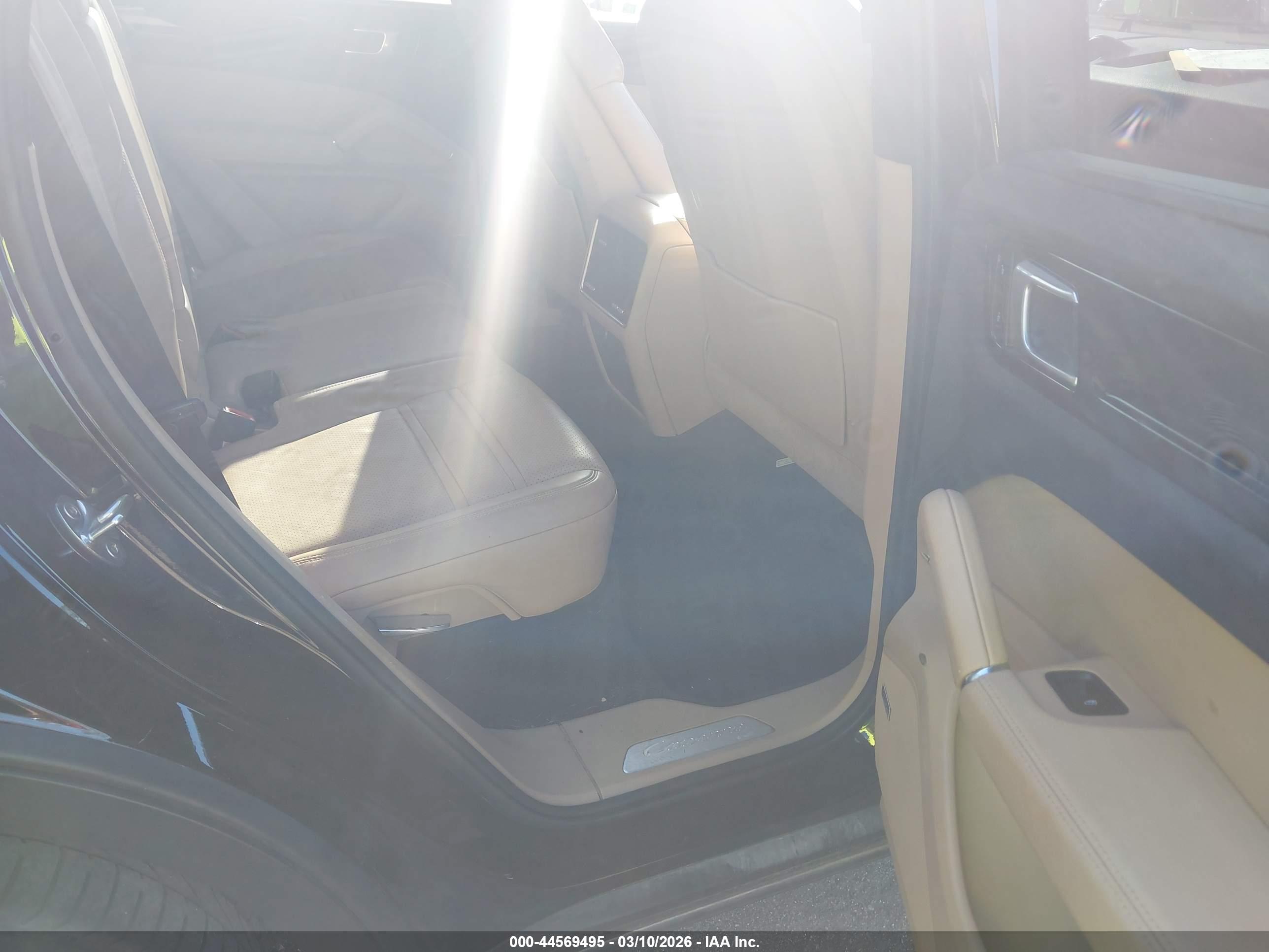 PORSCHE CAYENNE image 8