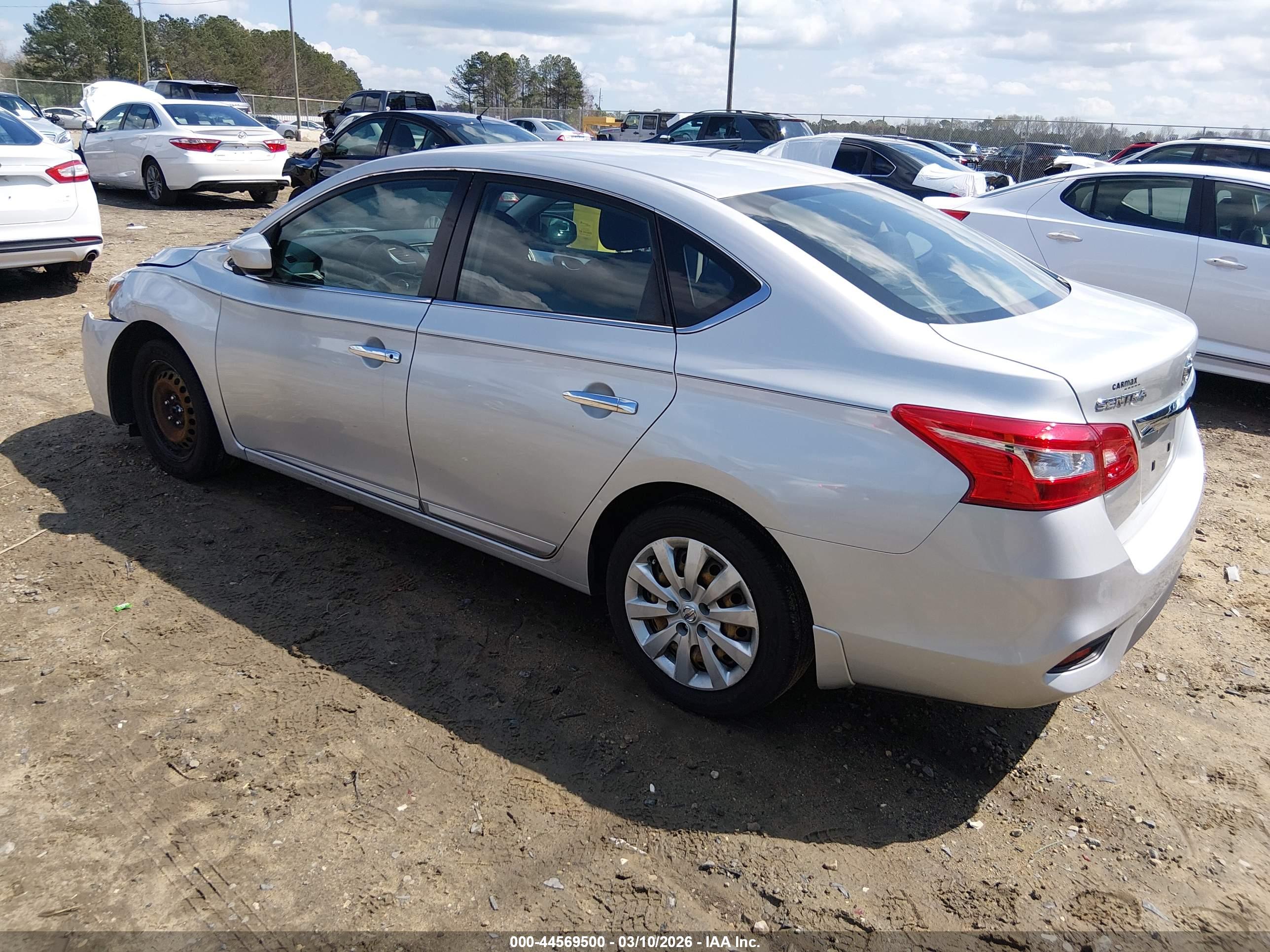 NISSAN SENTRA image 3