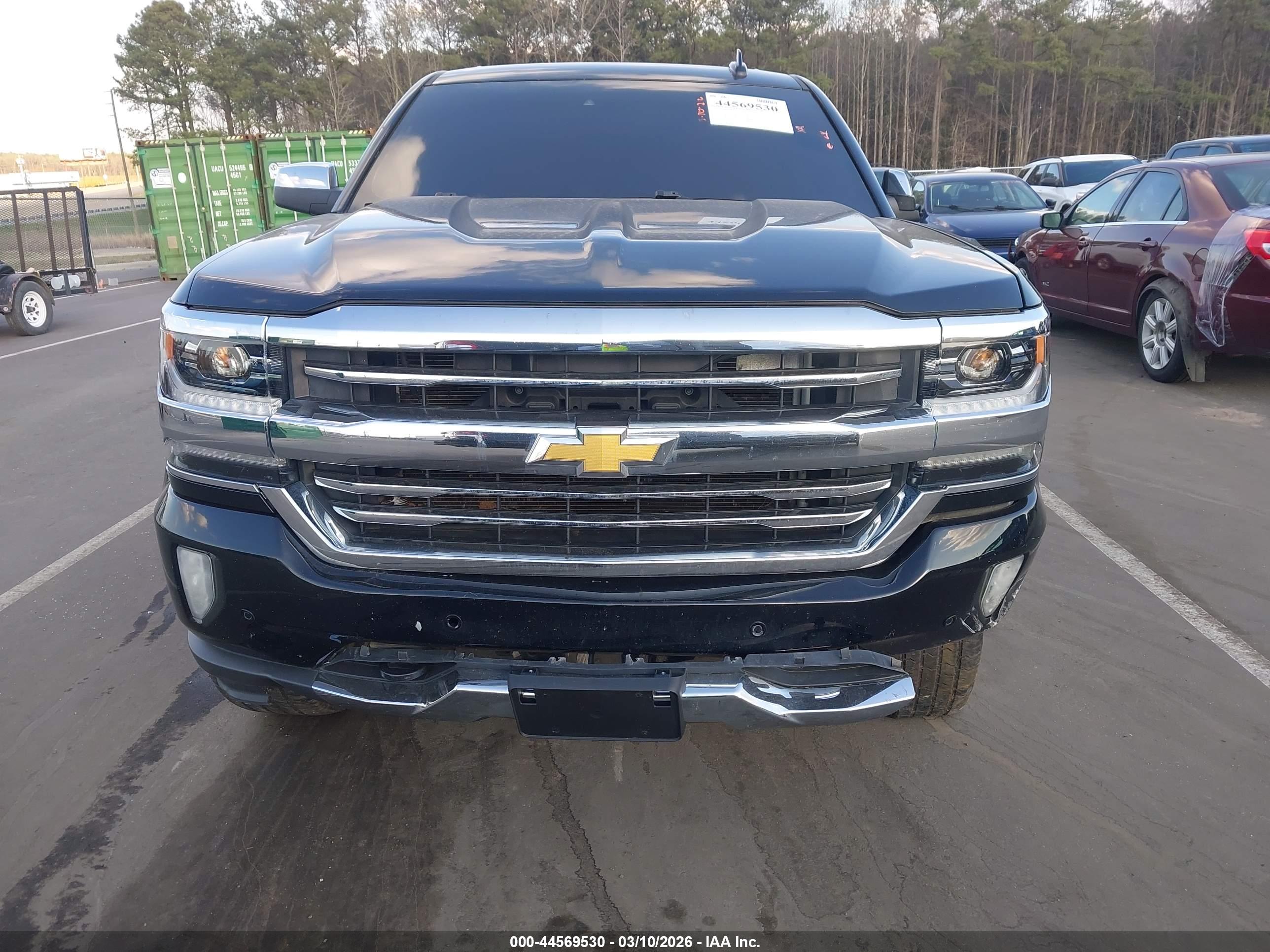 CHEVROLET SILVERADO image 6