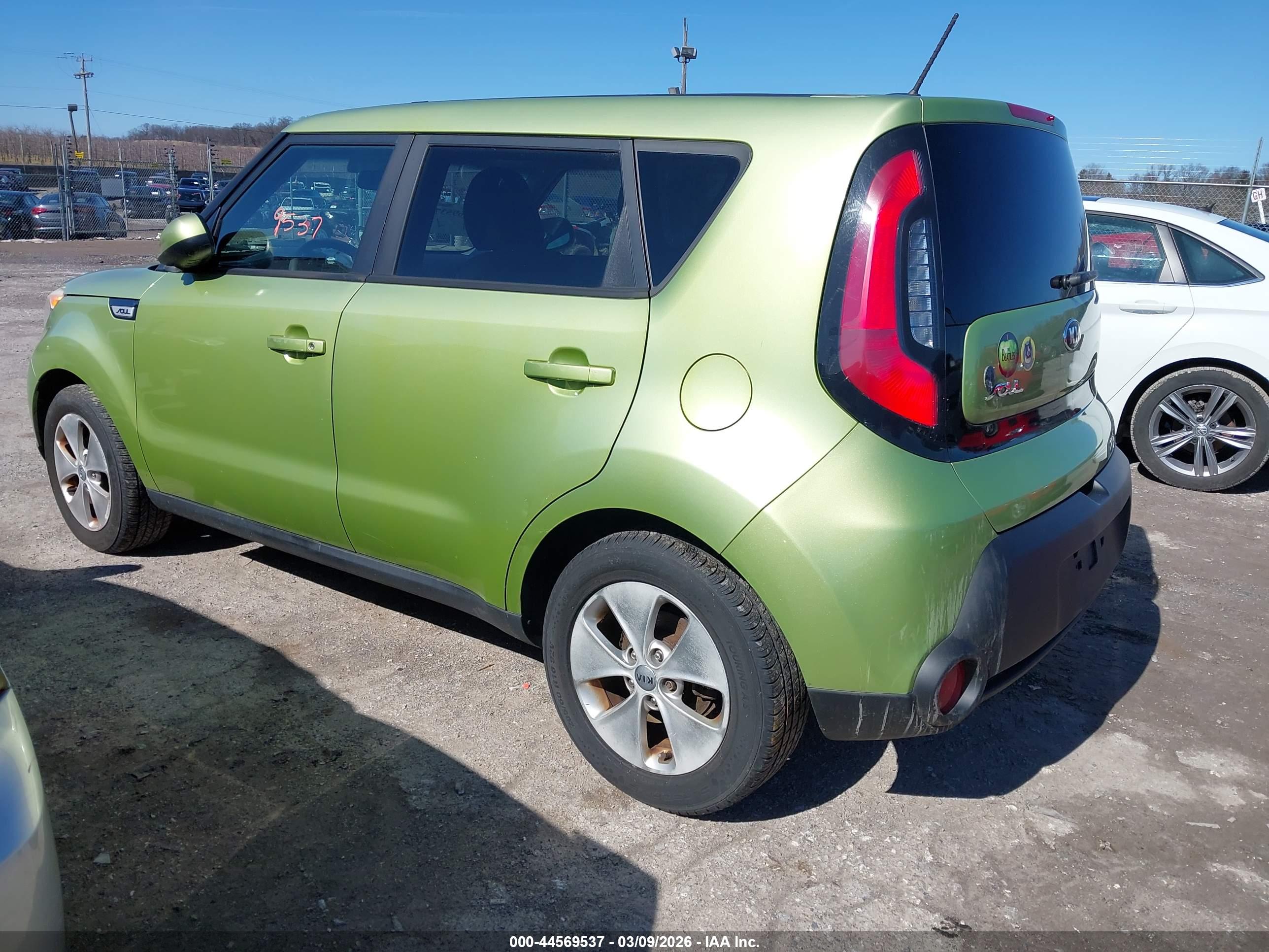 KIA SOUL image 3