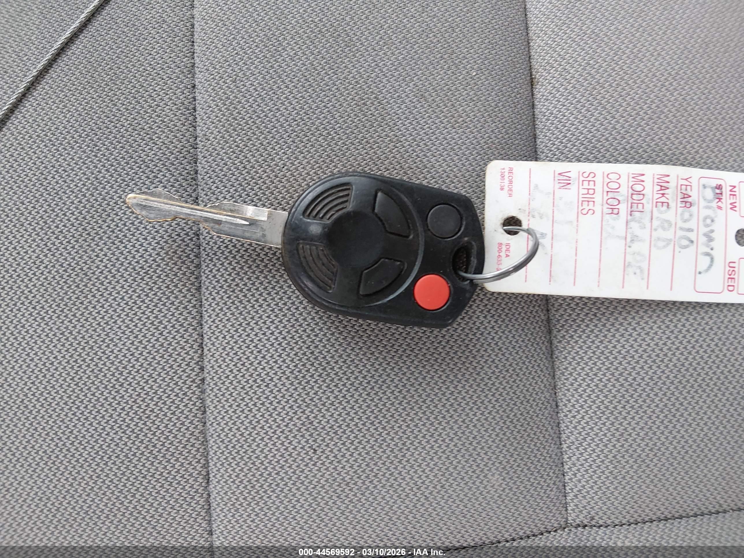 FORD ESCAPE image 11
