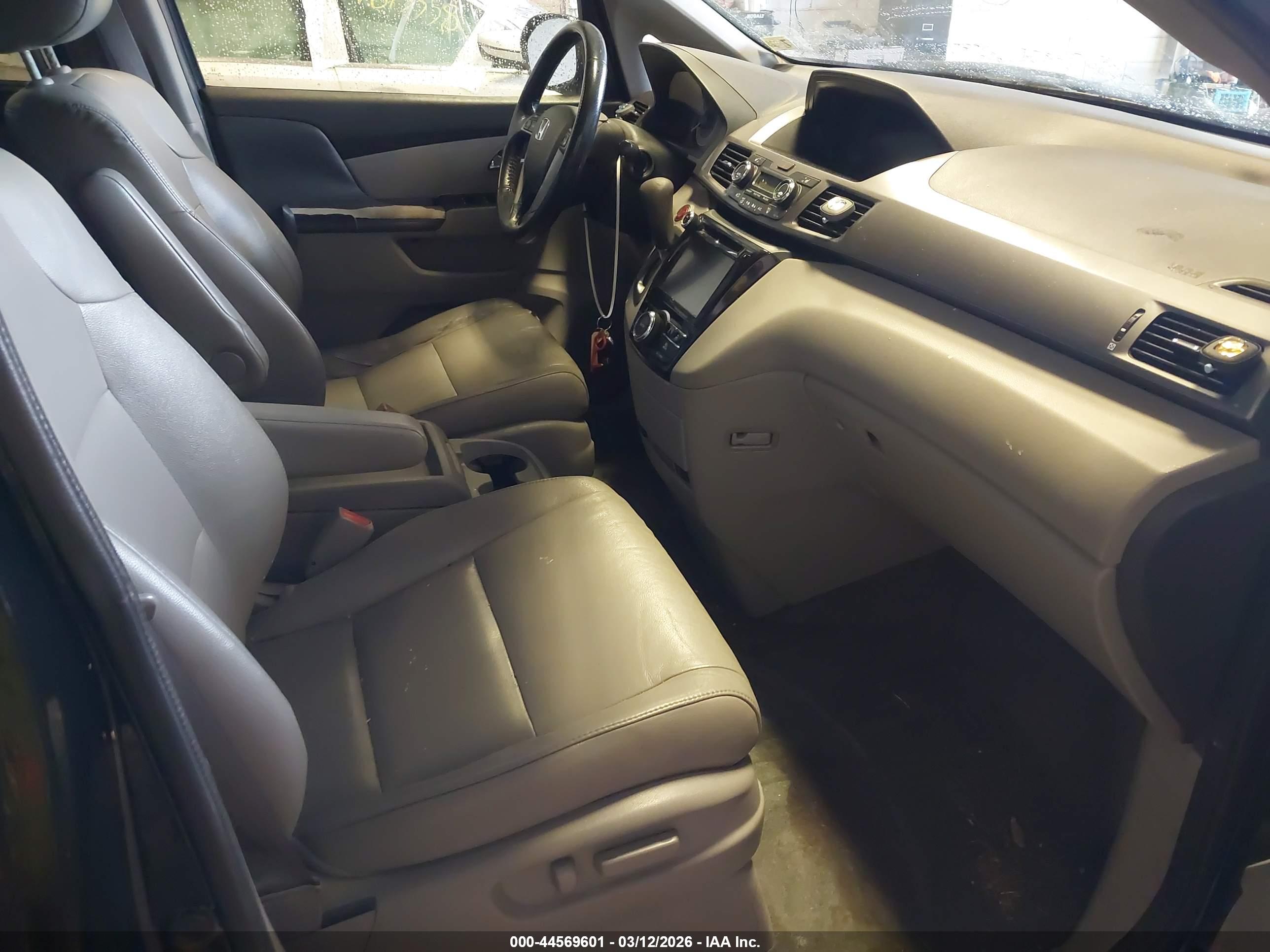 HONDA ODYSSEY image 5