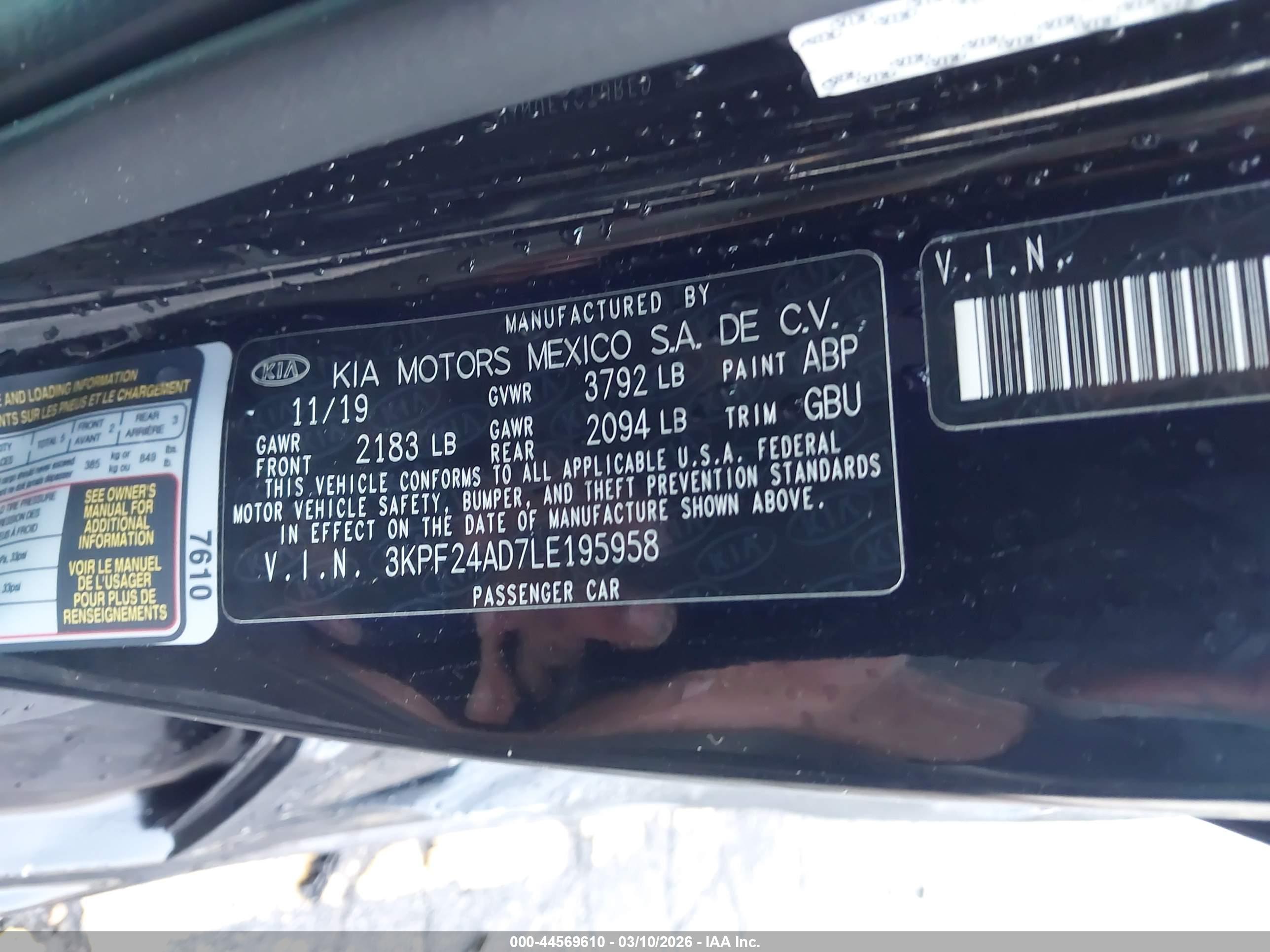 KIA FORTE image 9