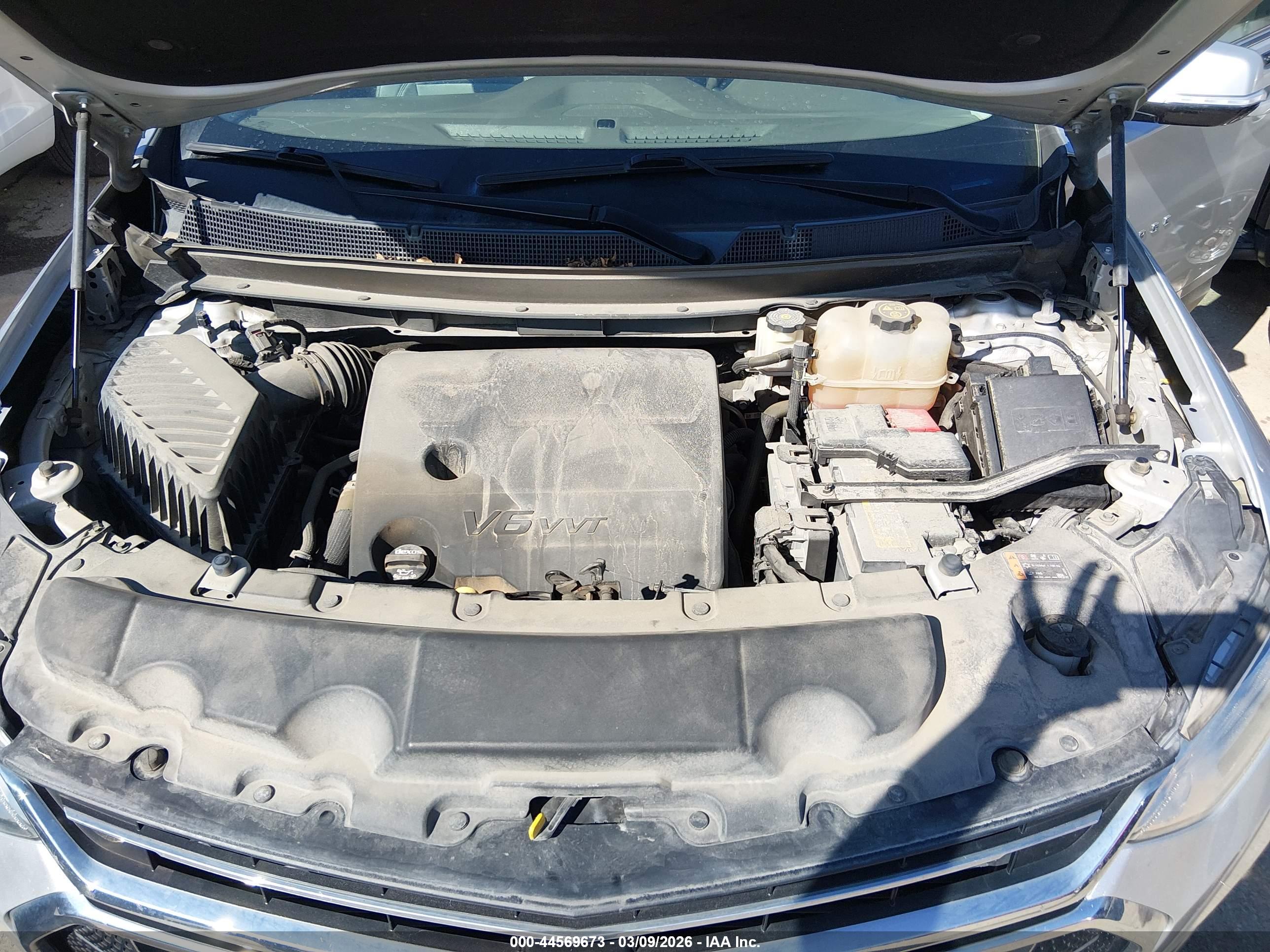 CHEVROLET TRAVERSE image 10