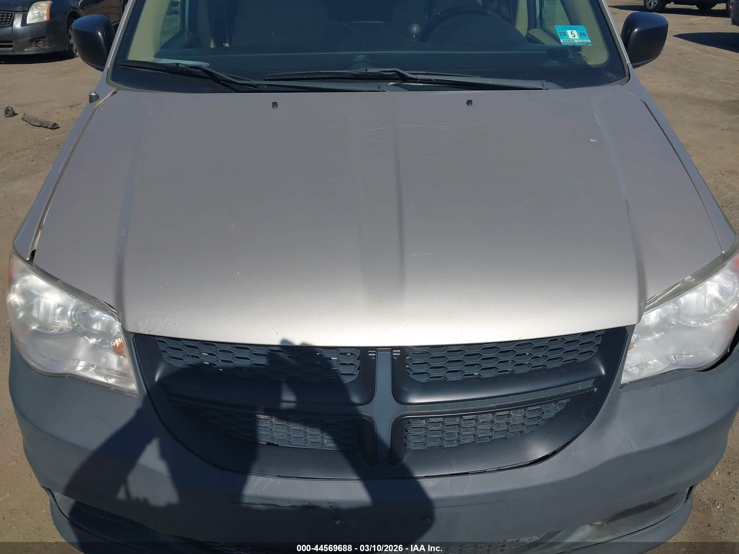 DODGE GRAND image 6