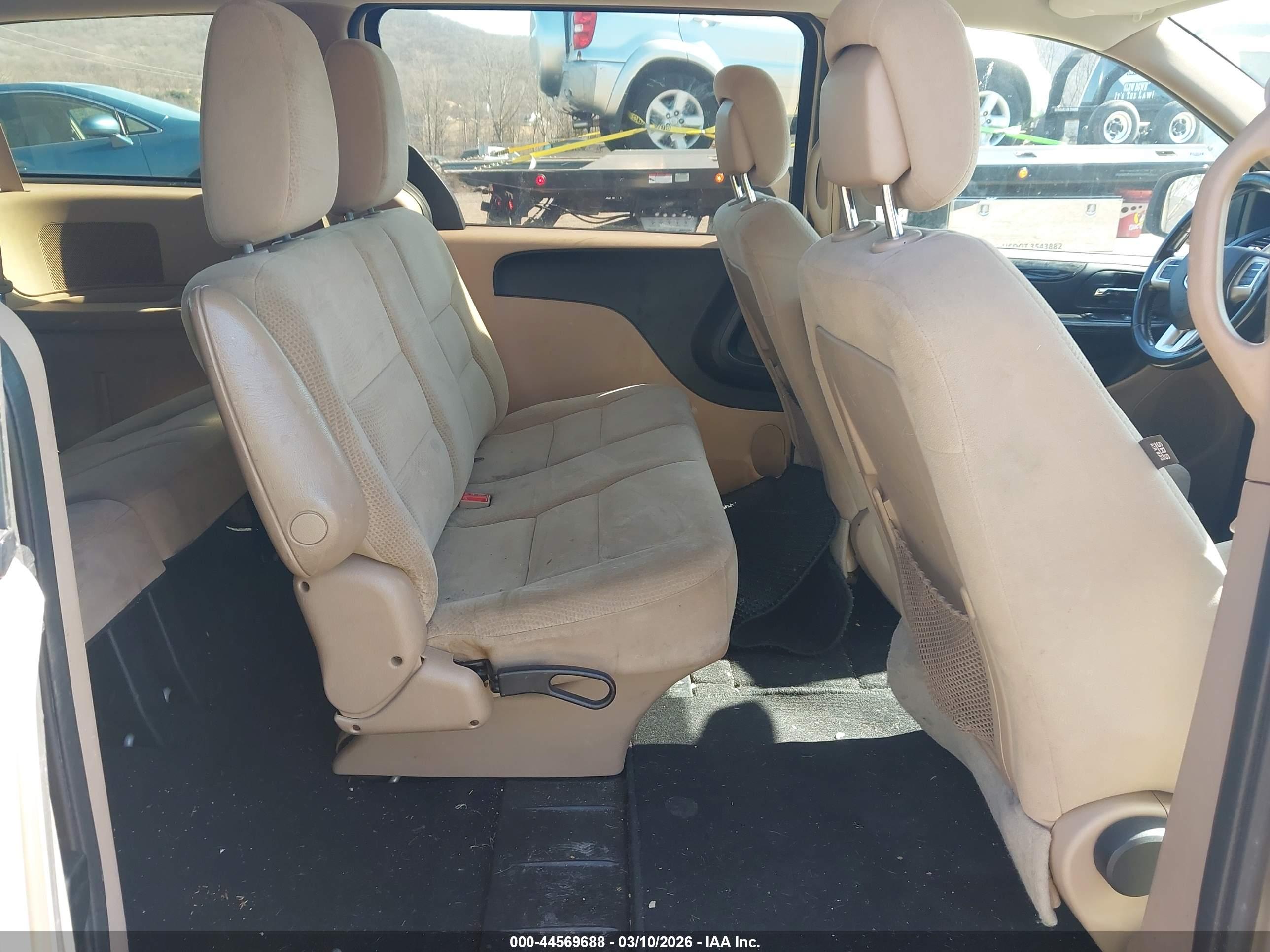 DODGE GRAND image 8
