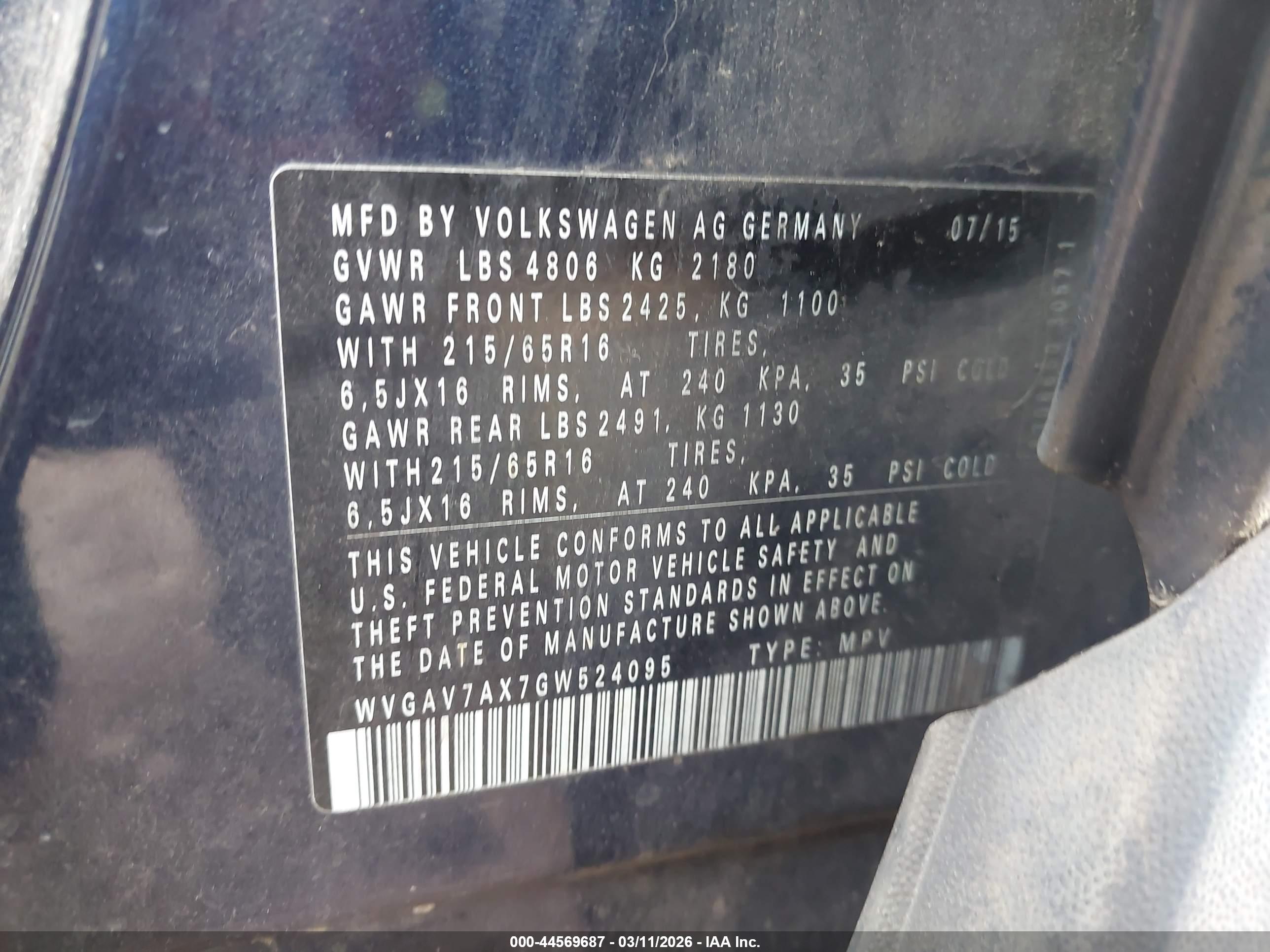 VOLKSWAGEN TIGUAN image 9
