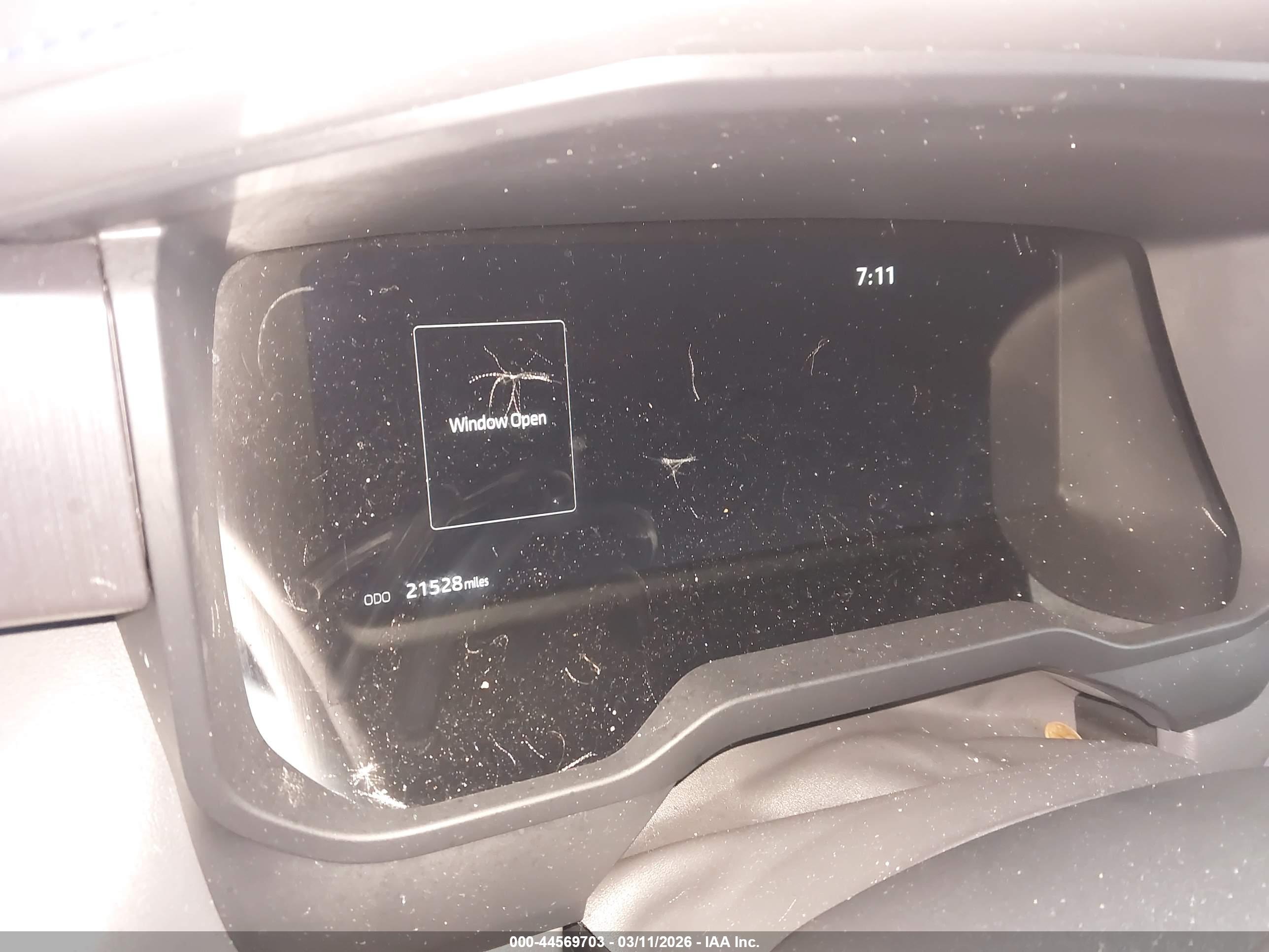 TOYOTA TUNDRA image 7