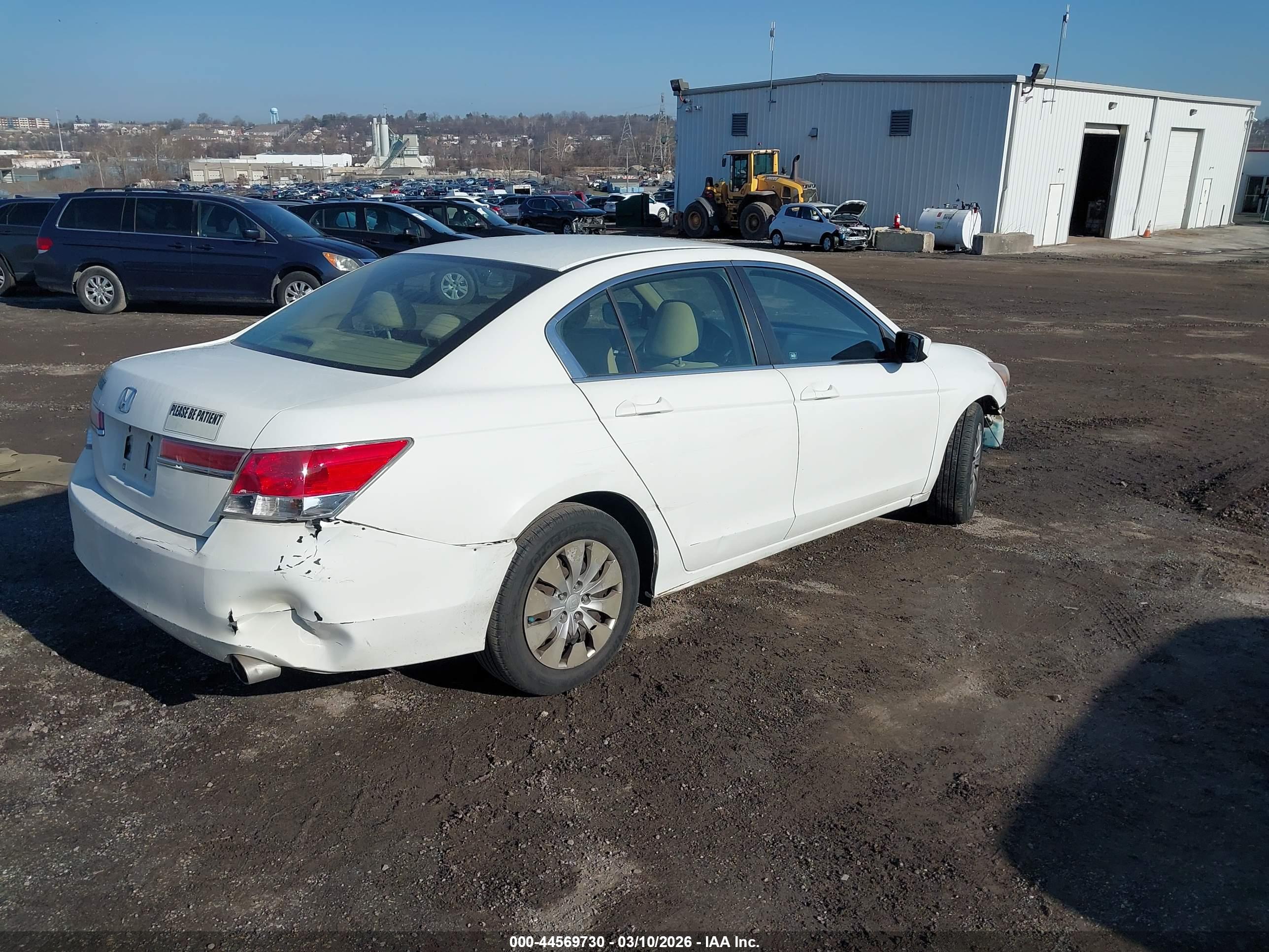 HONDA ACCORD image 4