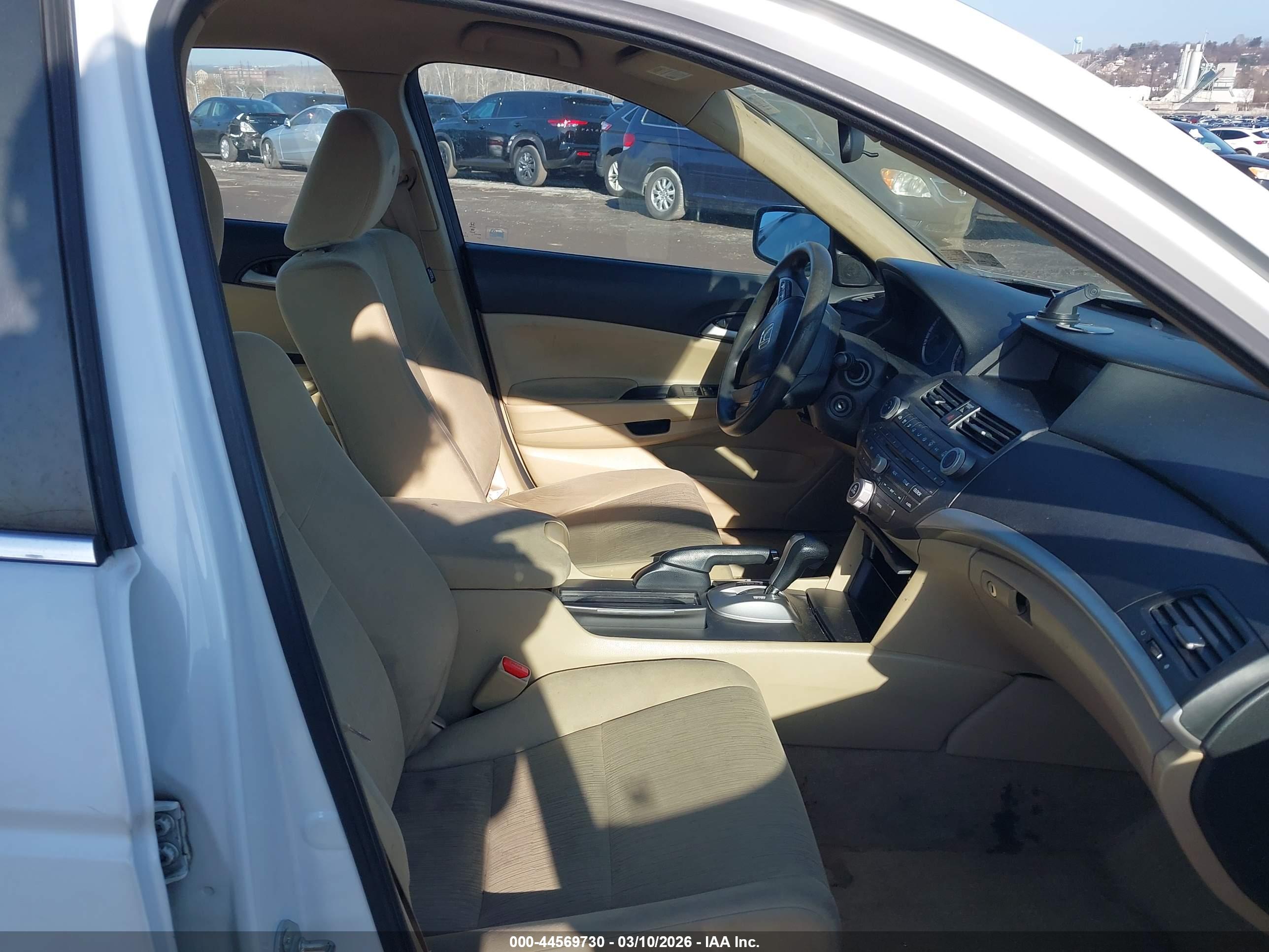 HONDA ACCORD image 5