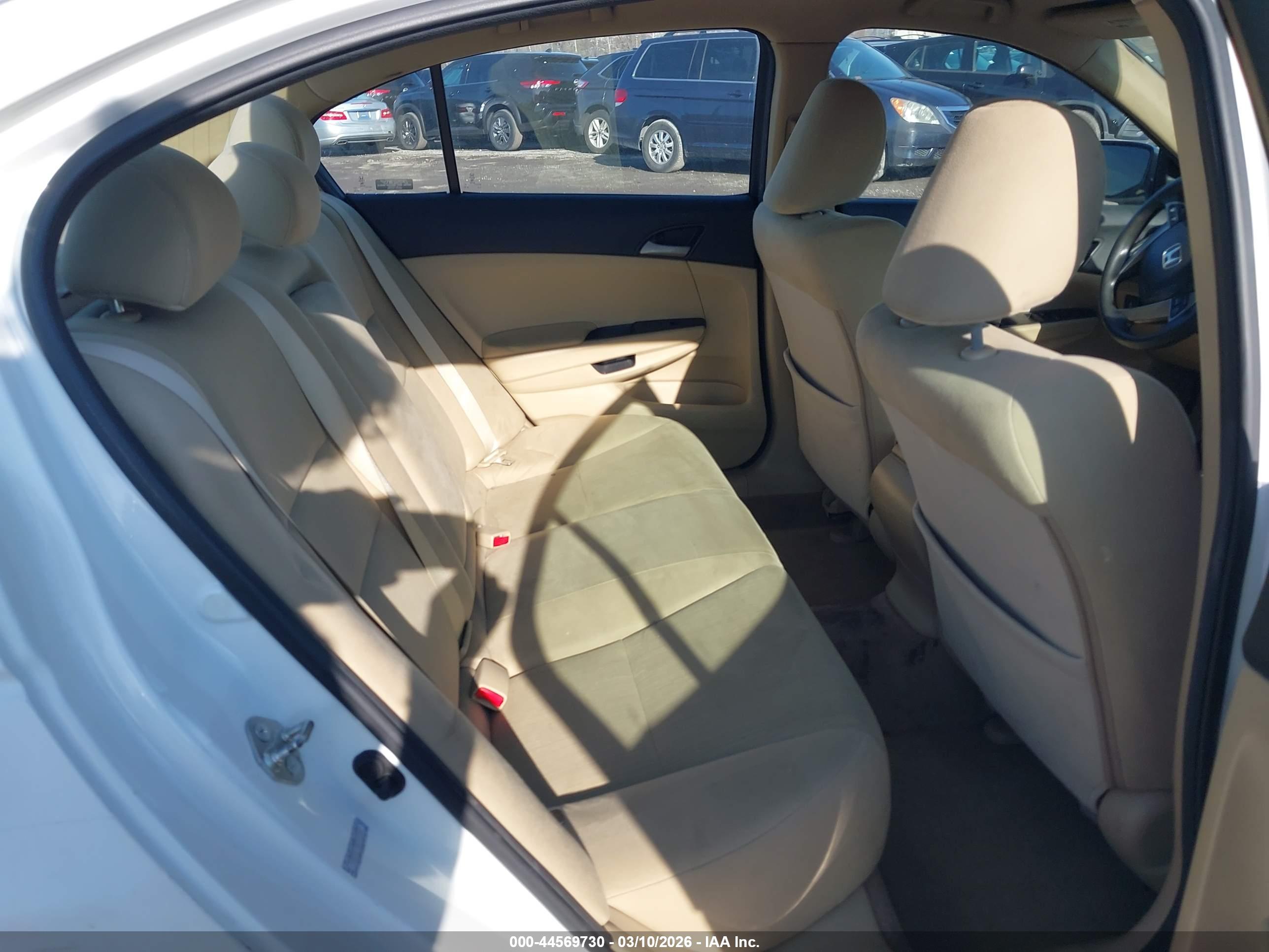 HONDA ACCORD image 8