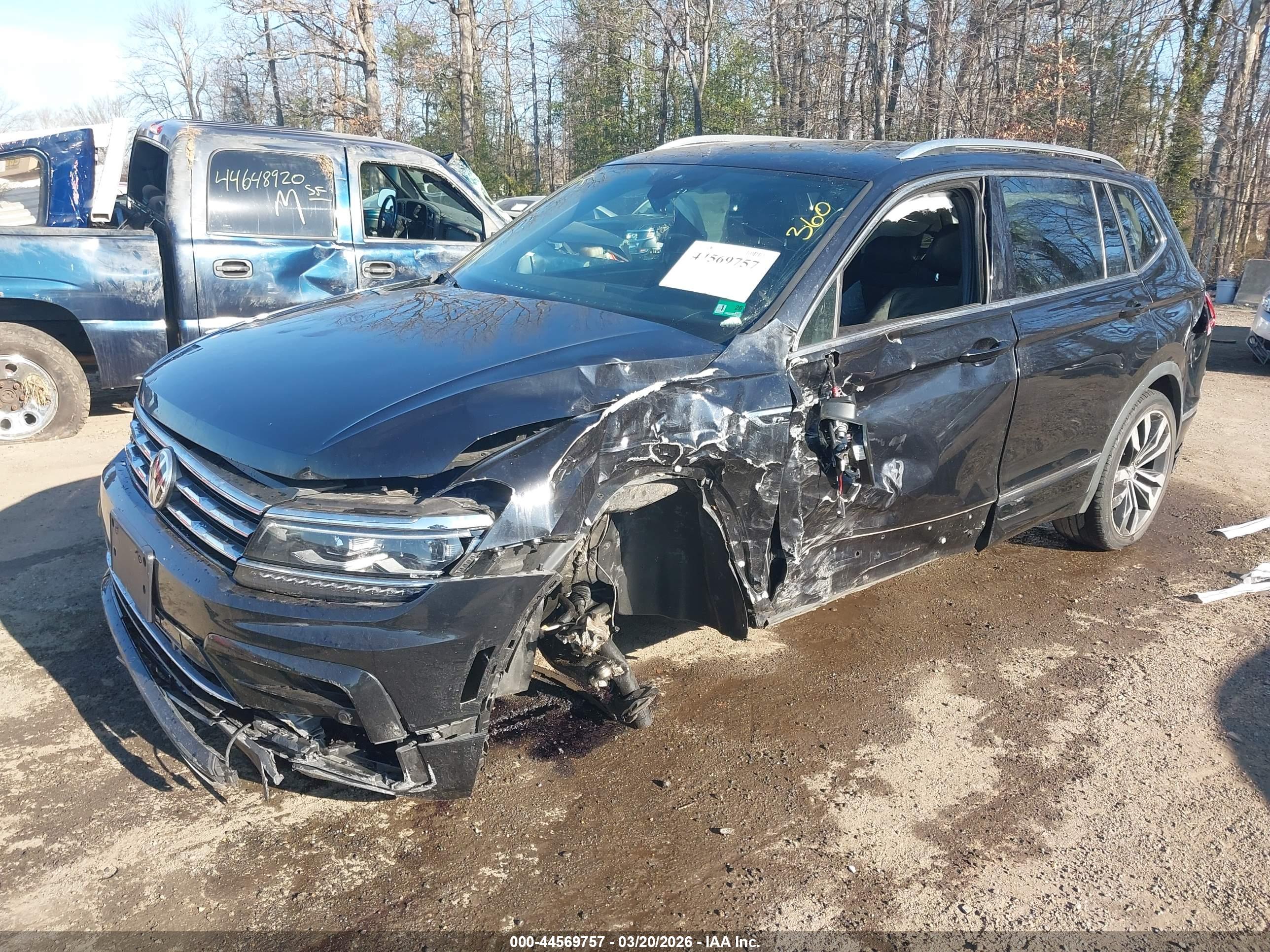 VOLKSWAGEN TIGUAN image 6