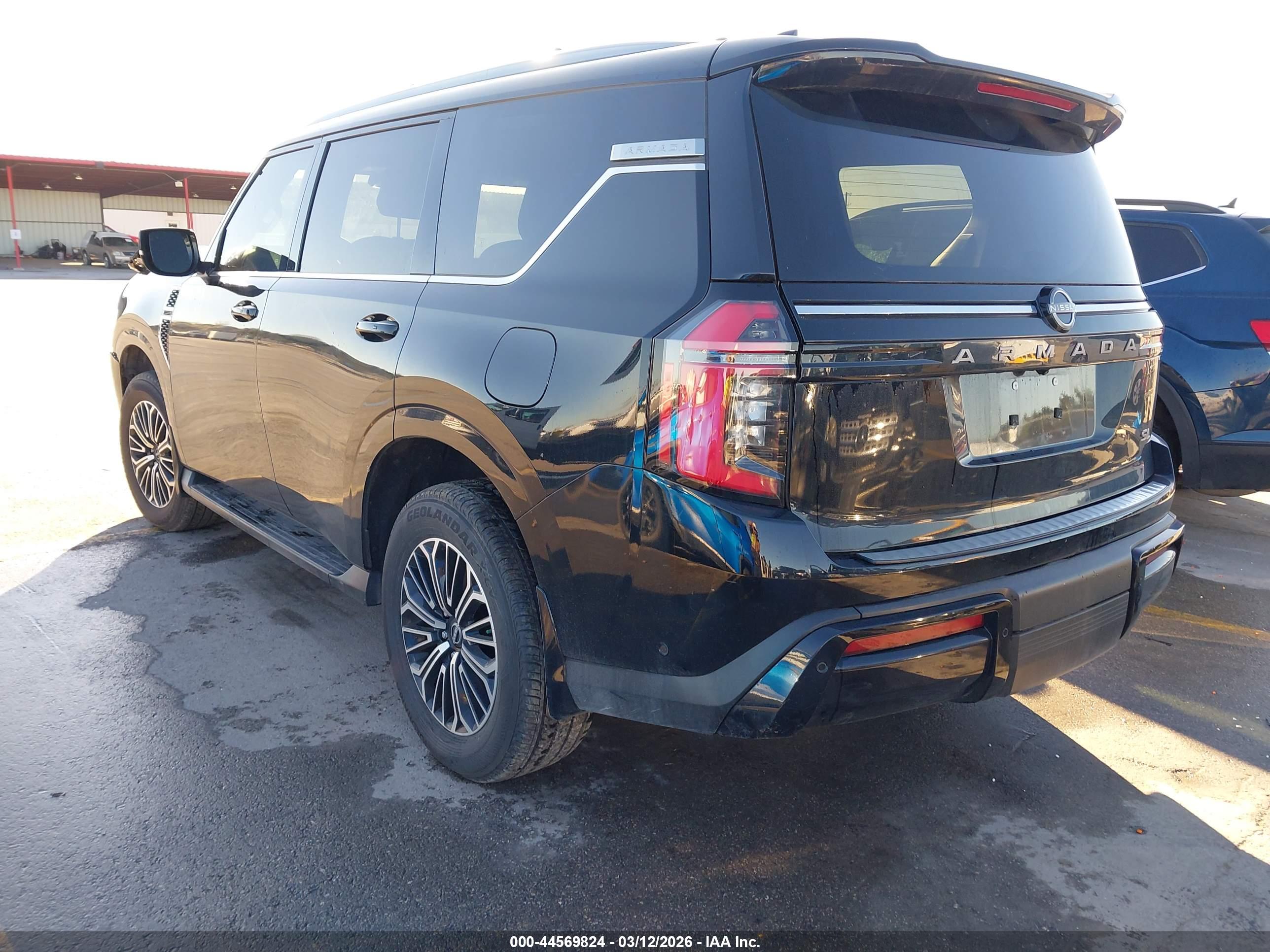NISSAN ARMADA image 3