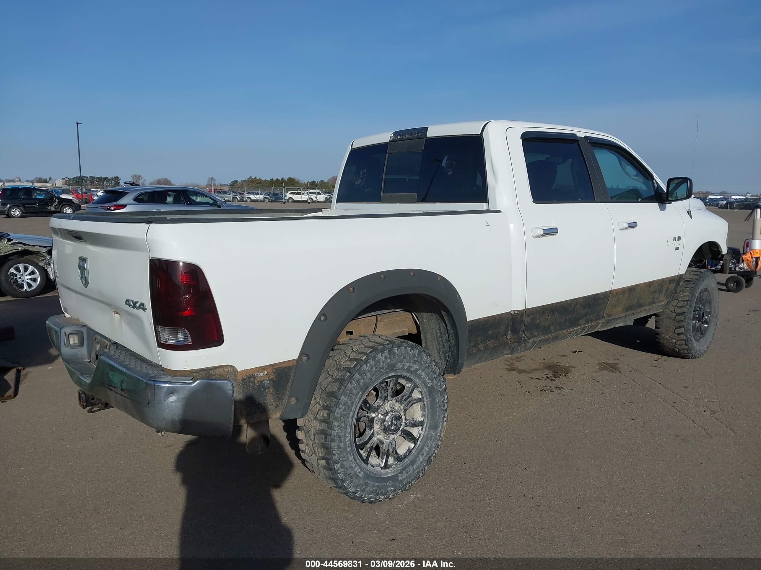 RAM 2500 image 4