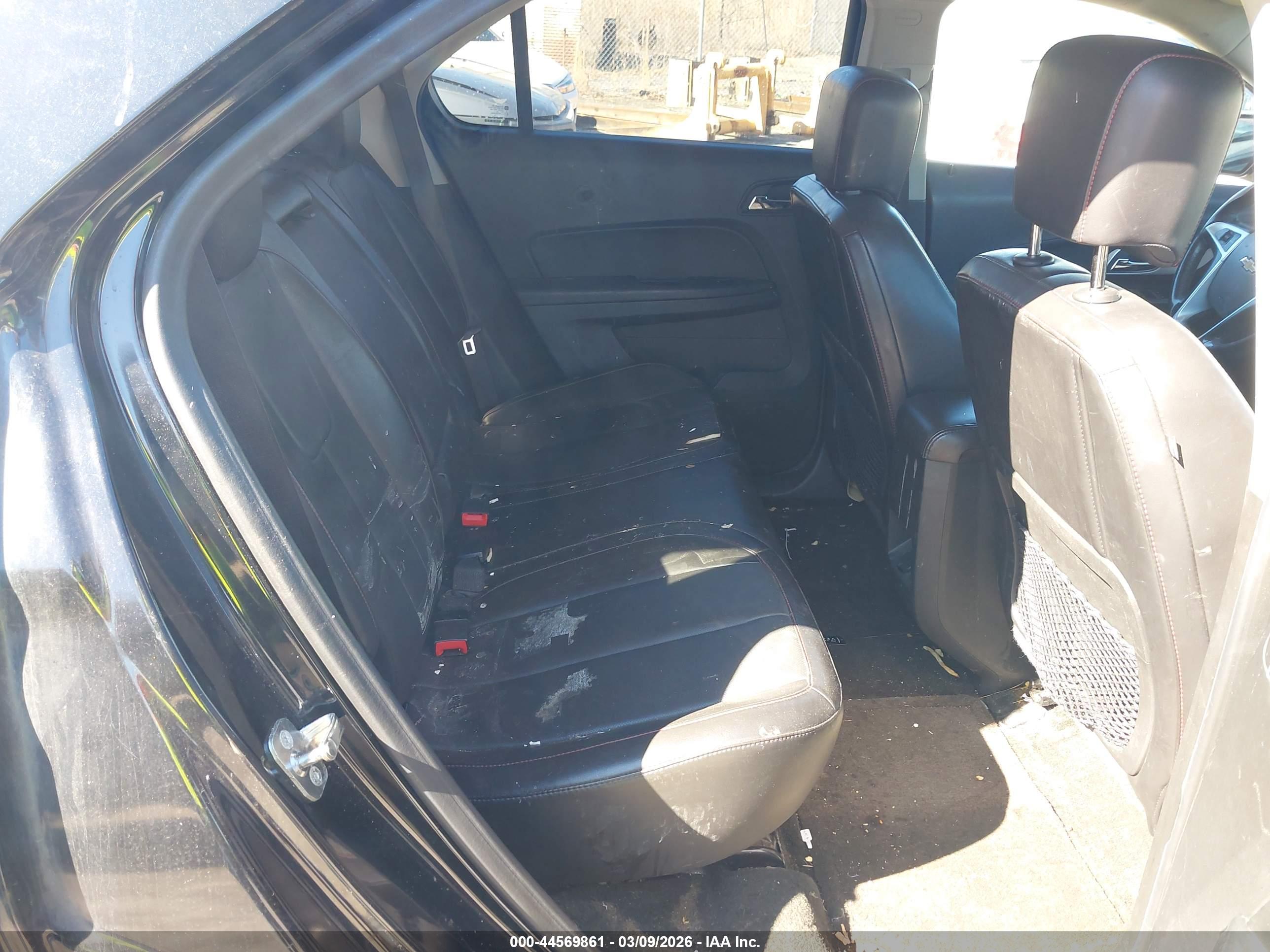 CHEVROLET EQUINOX image 8