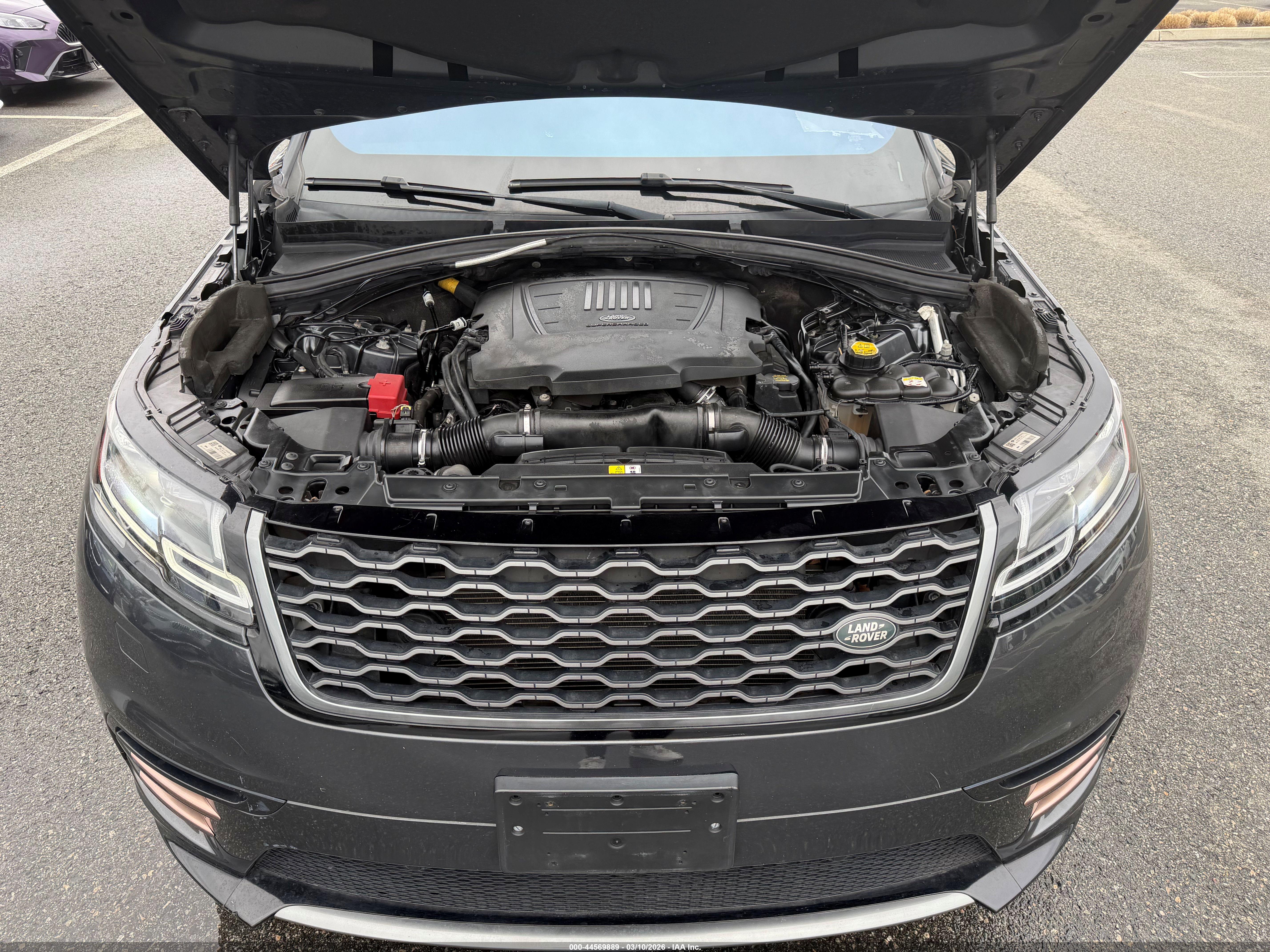 LAND ROVER image 10