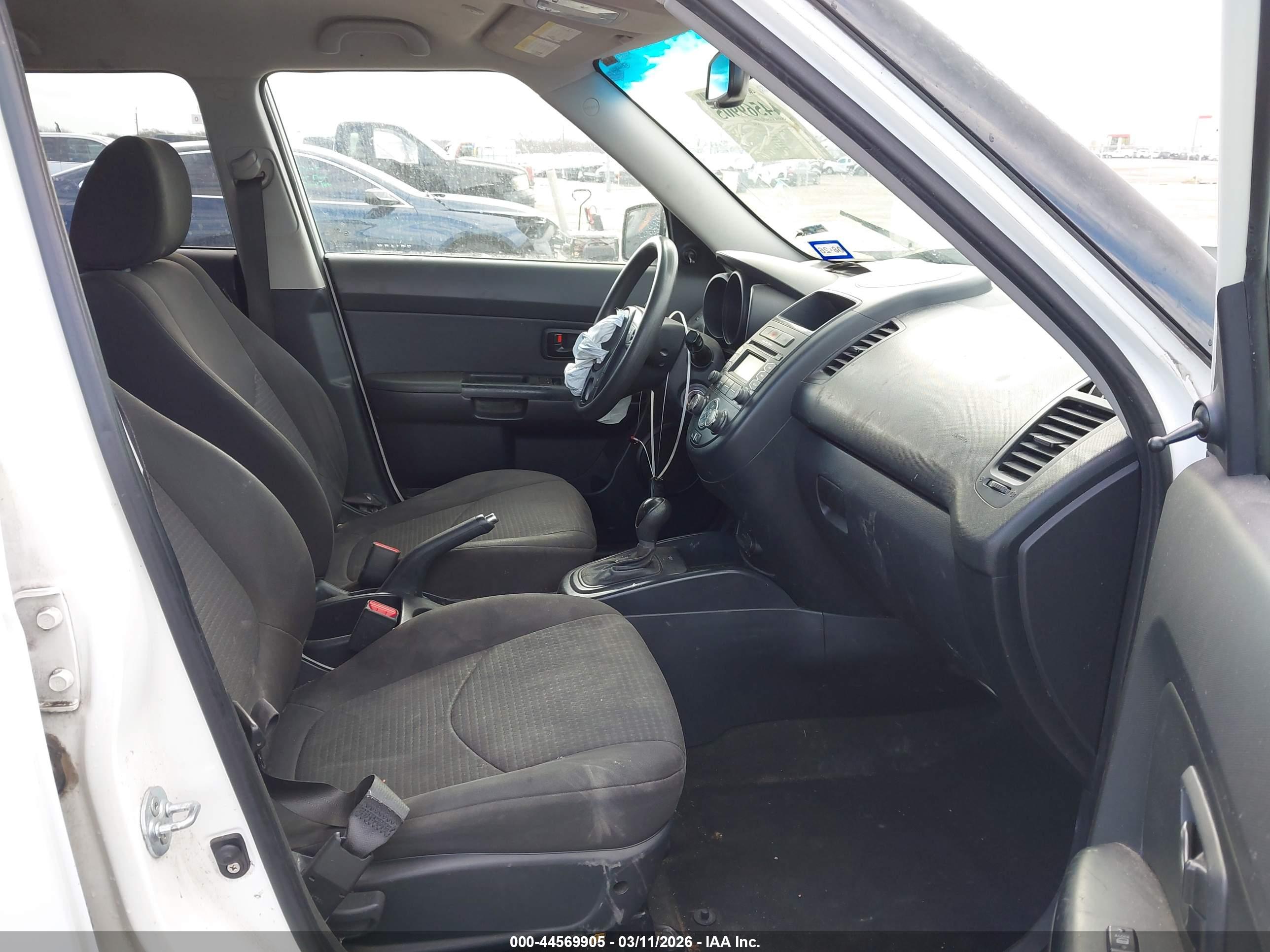 KIA SOUL image 5