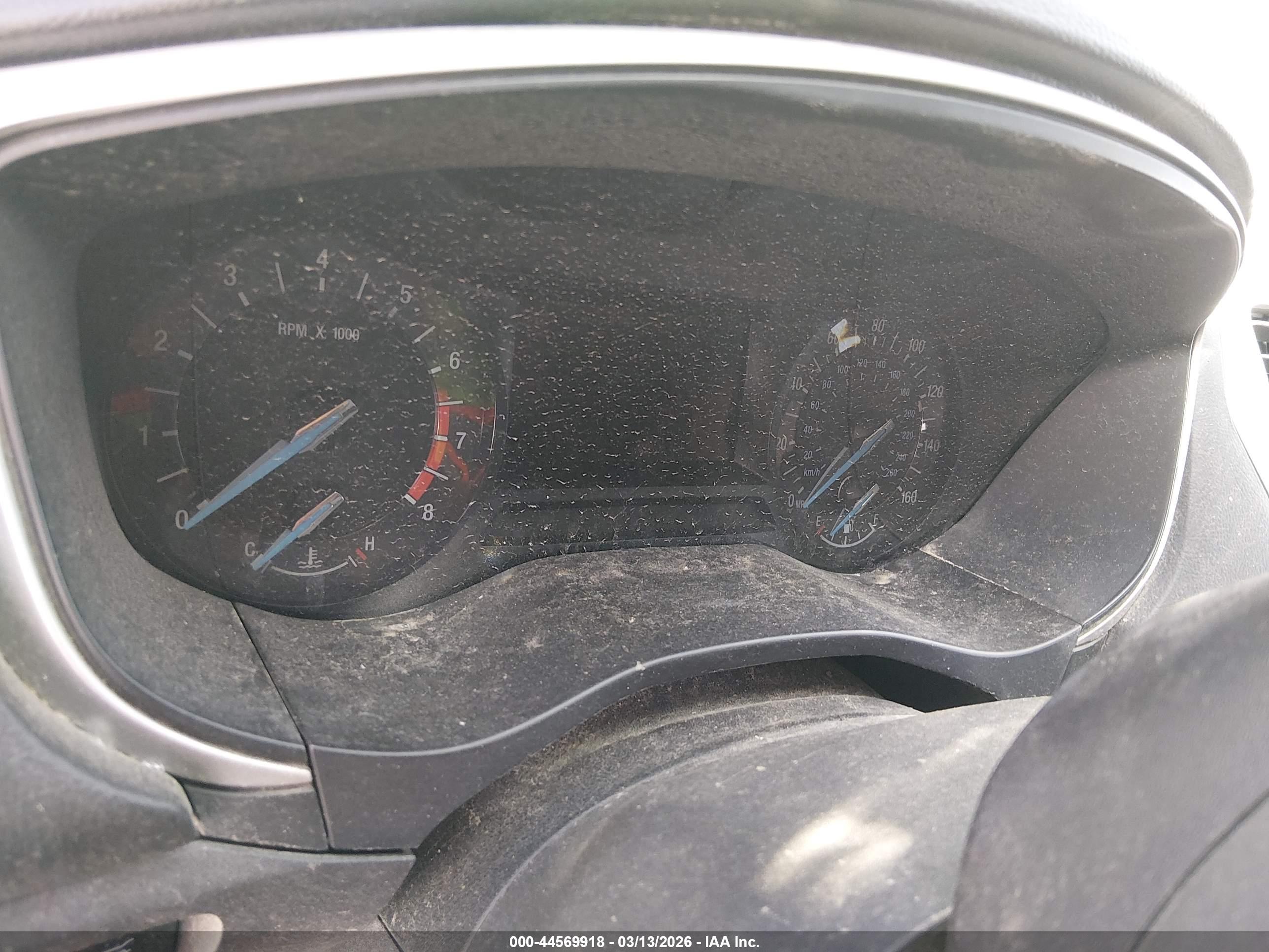 FORD FUSION image 7