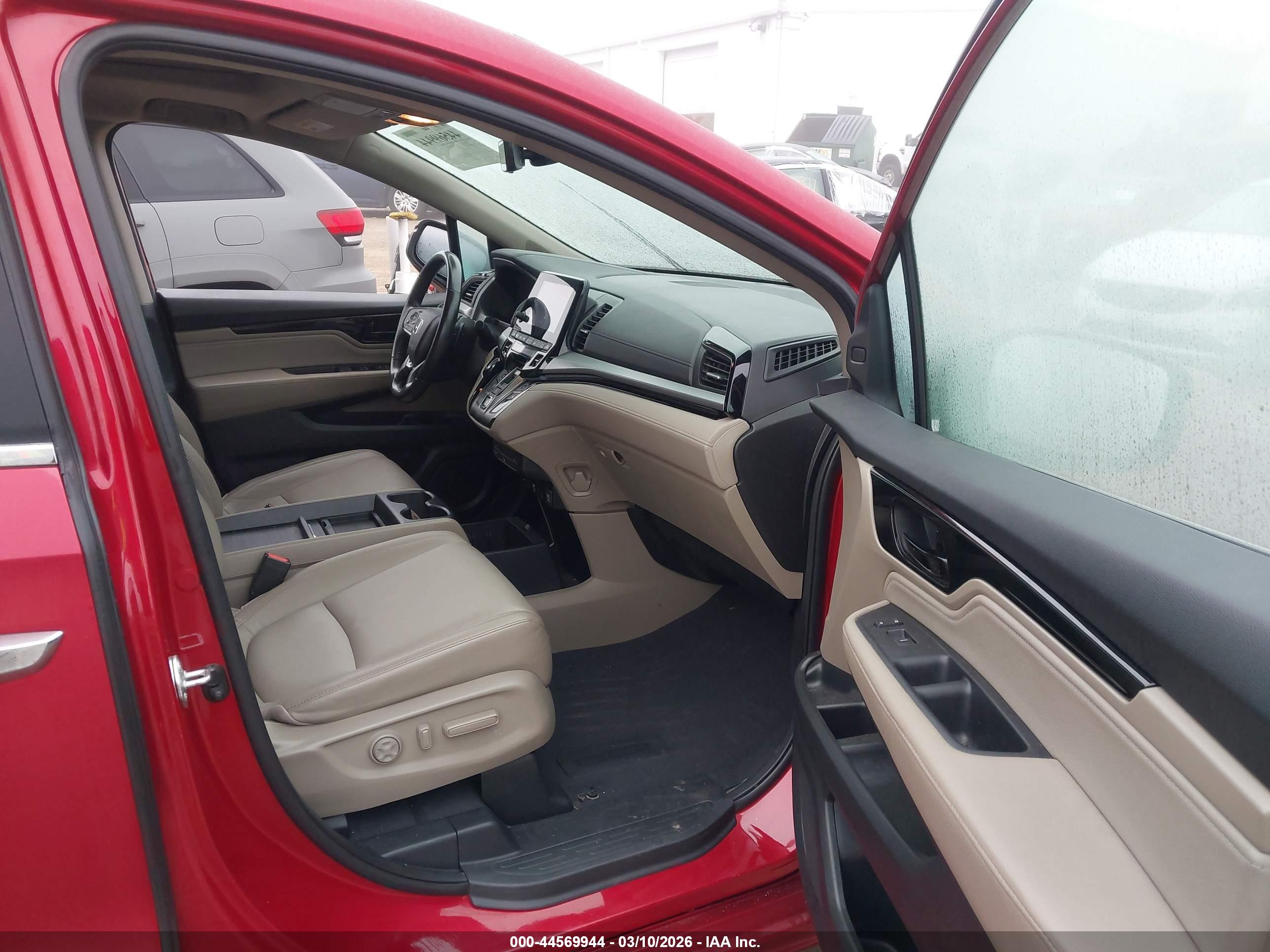 HONDA ODYSSEY image 5