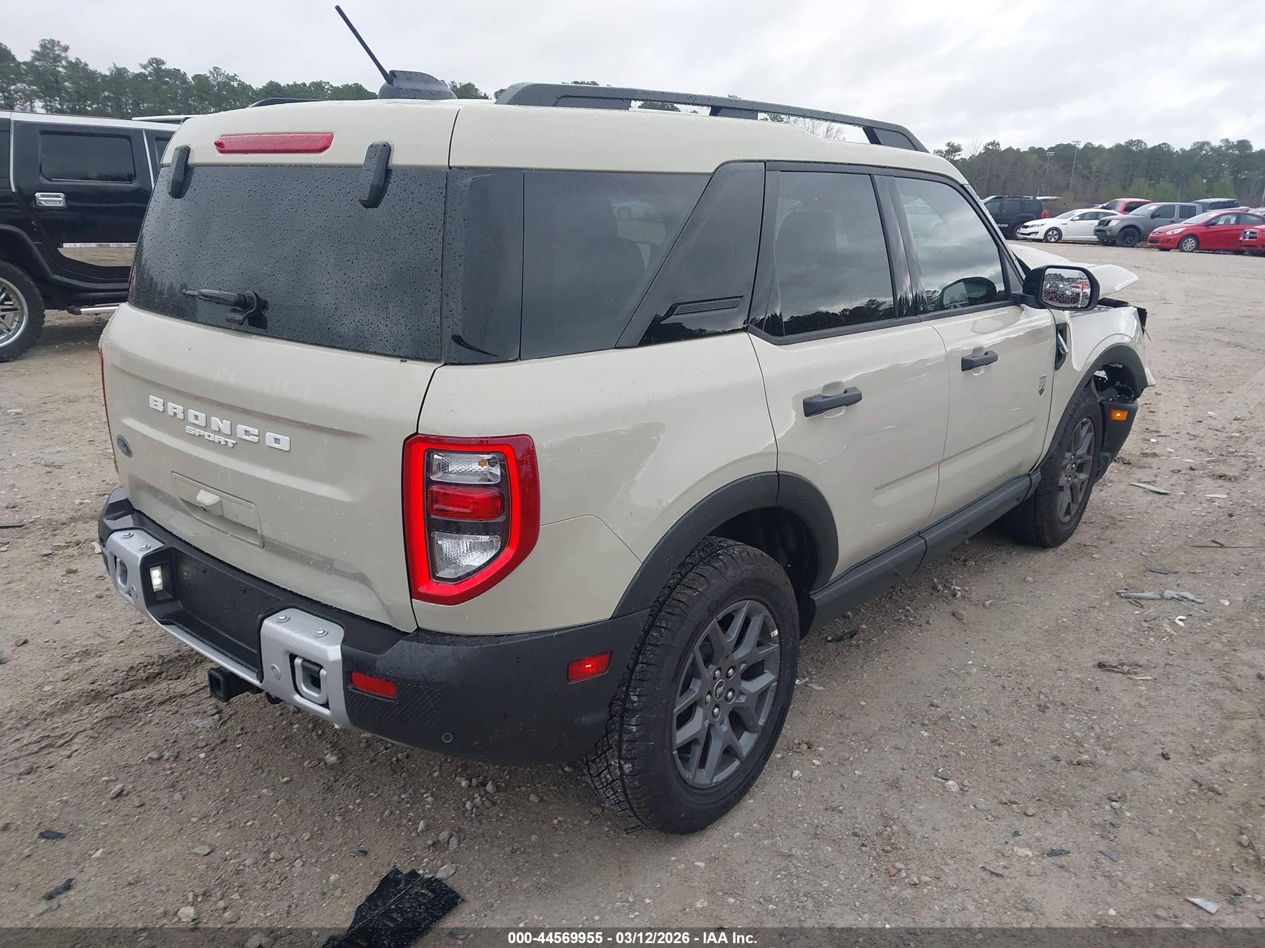 FORD BRONCO image 4
