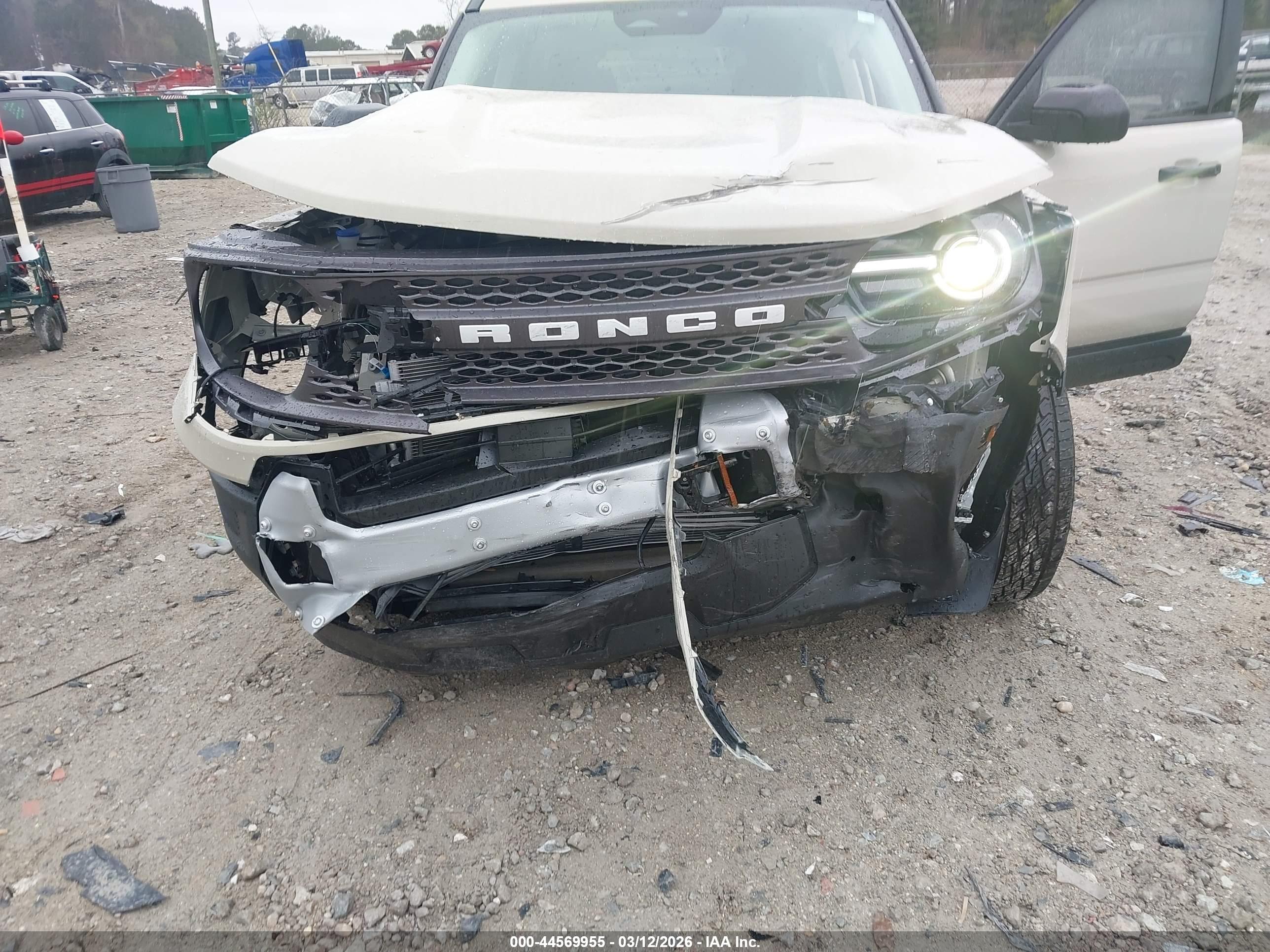 FORD BRONCO image 6