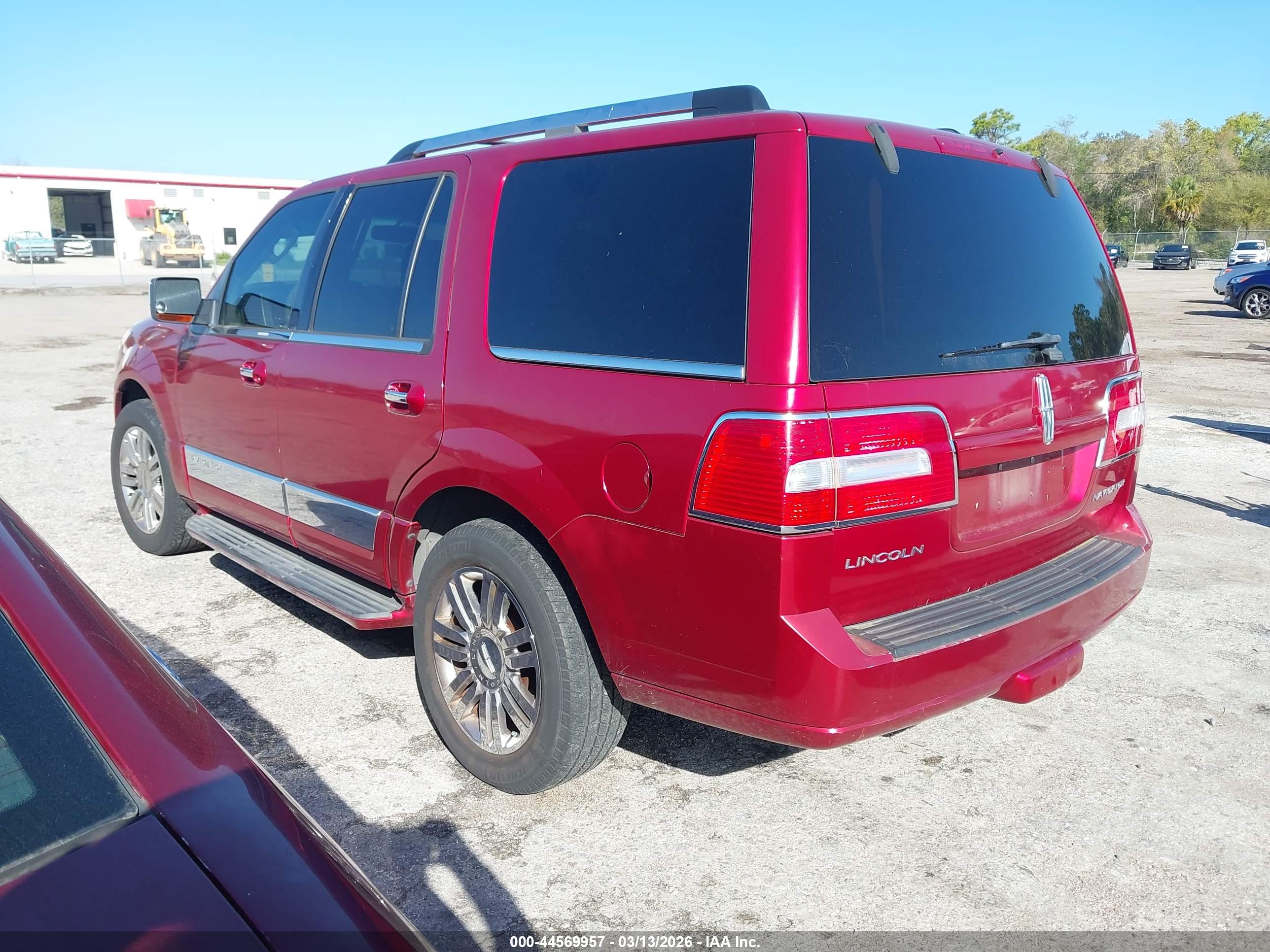 LINCOLN NAVIGATOR image 3