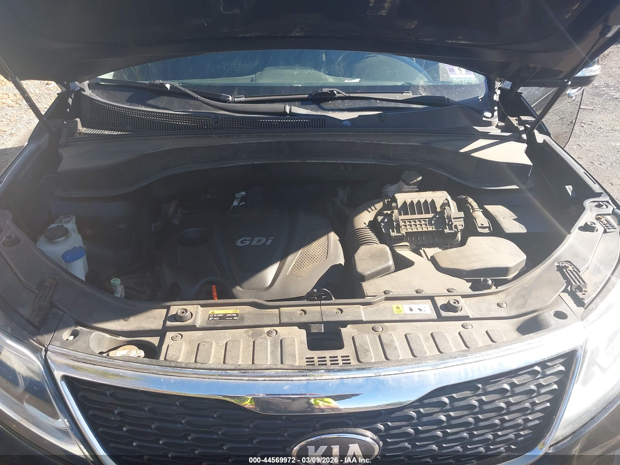 KIA SORENTO image 10