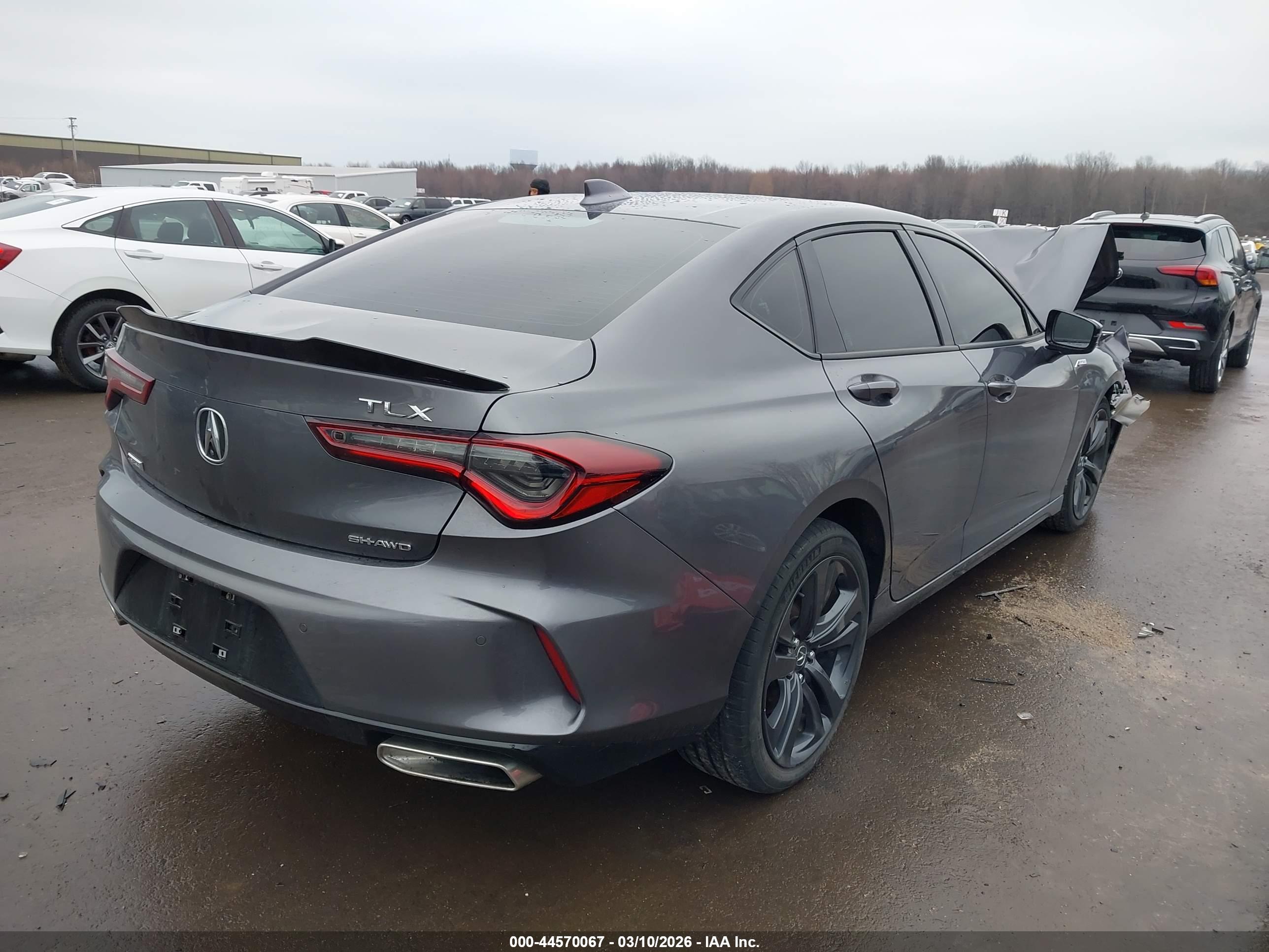 ACURA TLX image 4