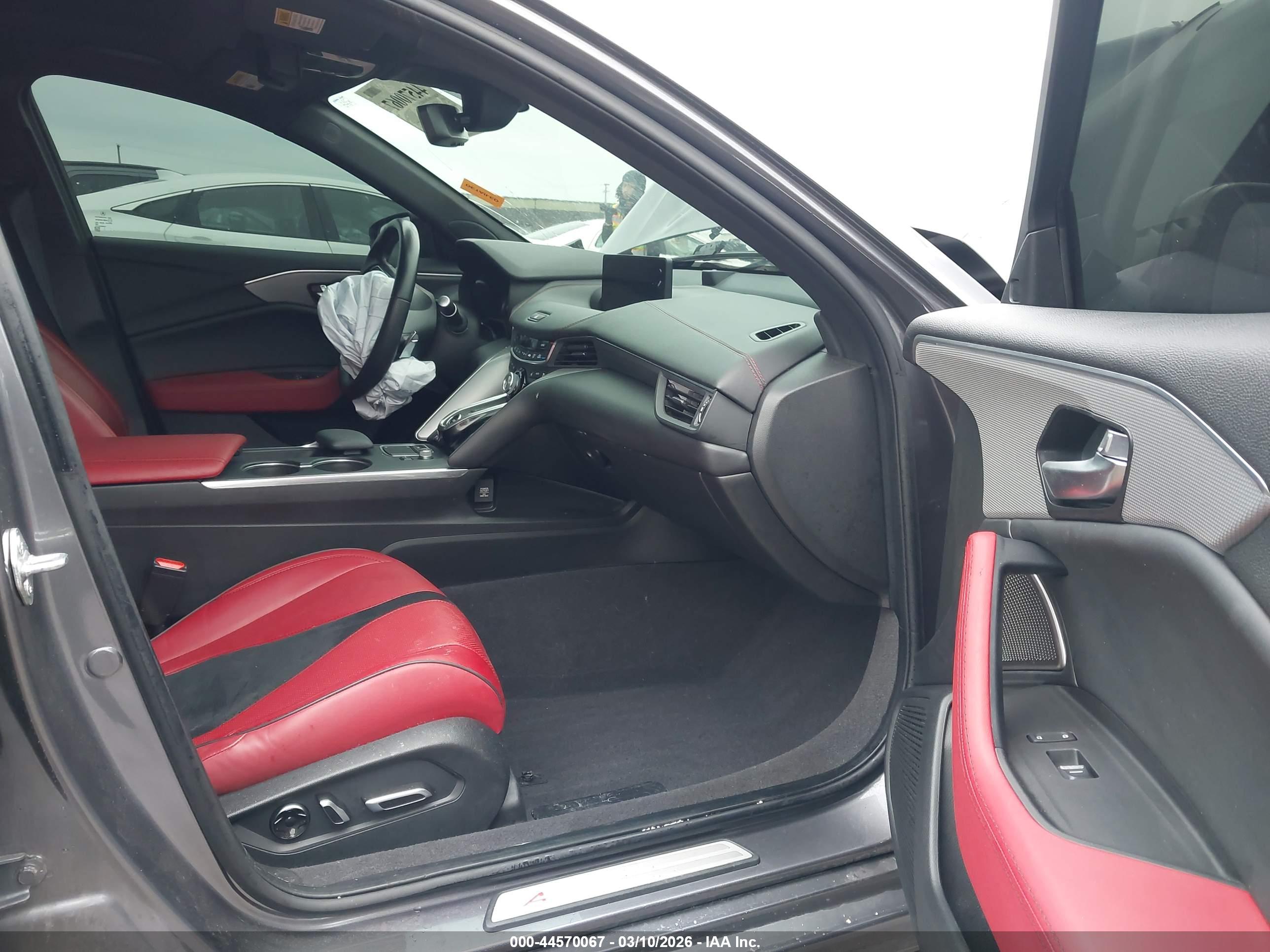 ACURA TLX image 5