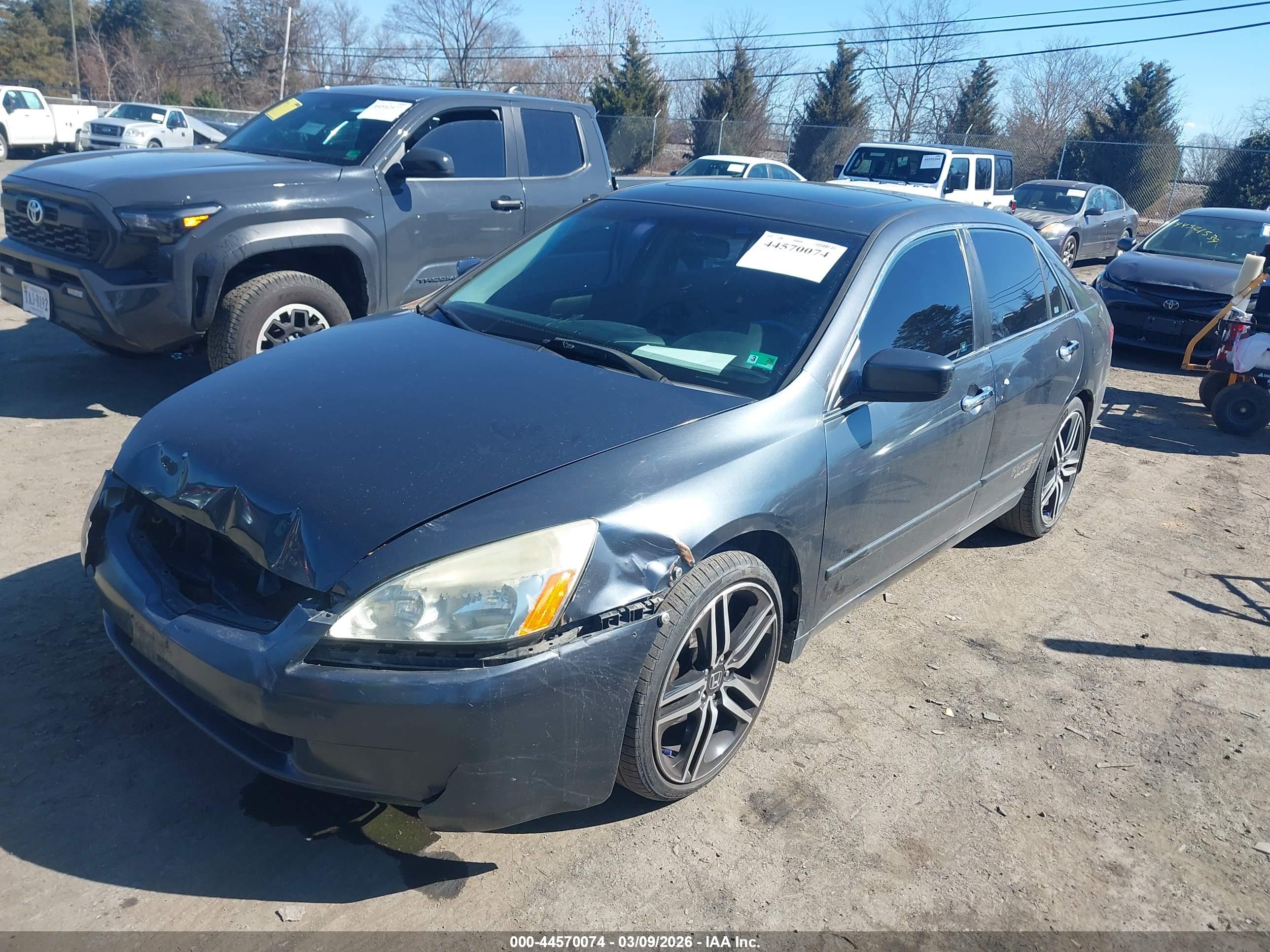 HONDA ACCORD image 2