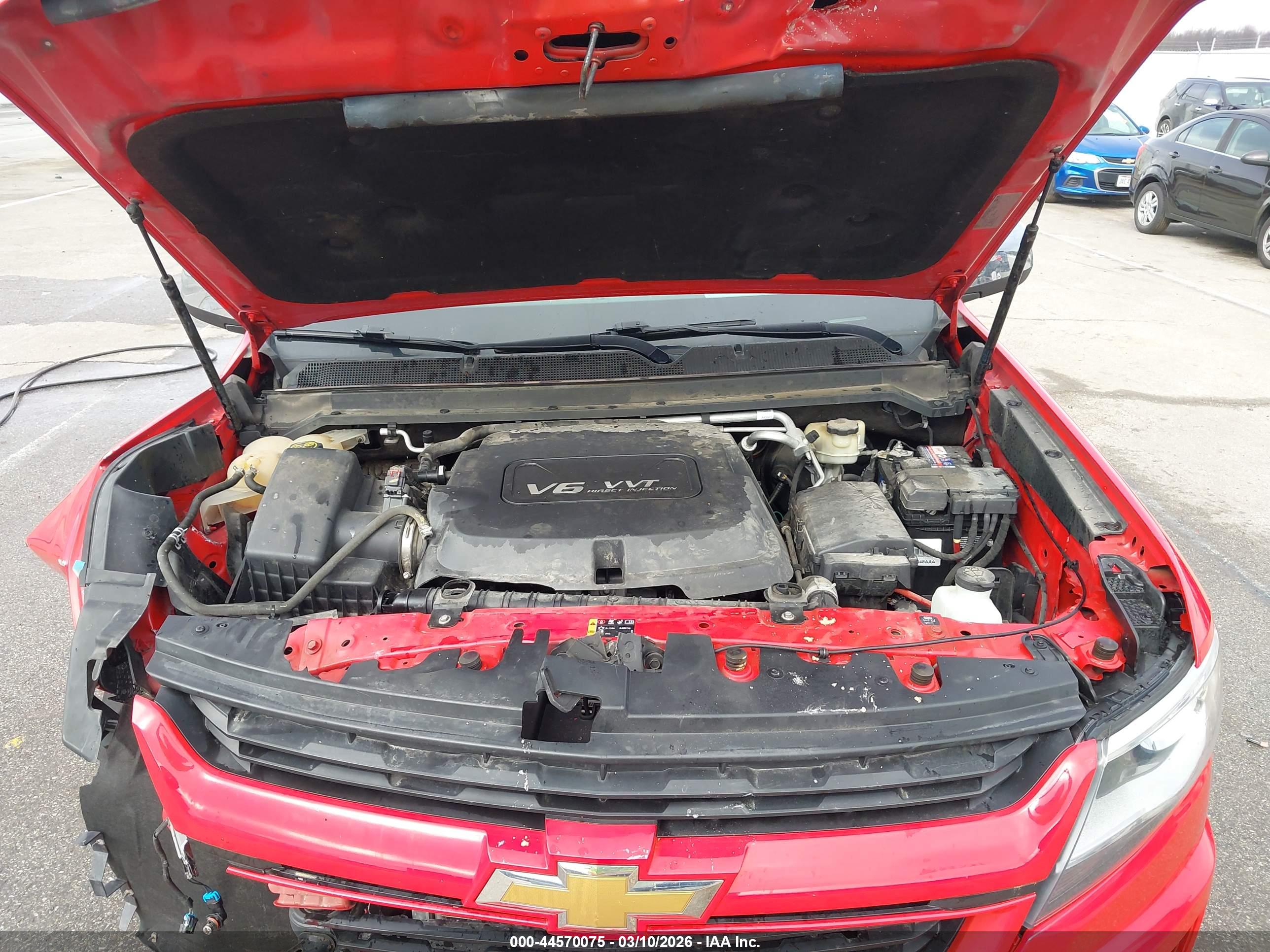 CHEVROLET COLORADO image 10