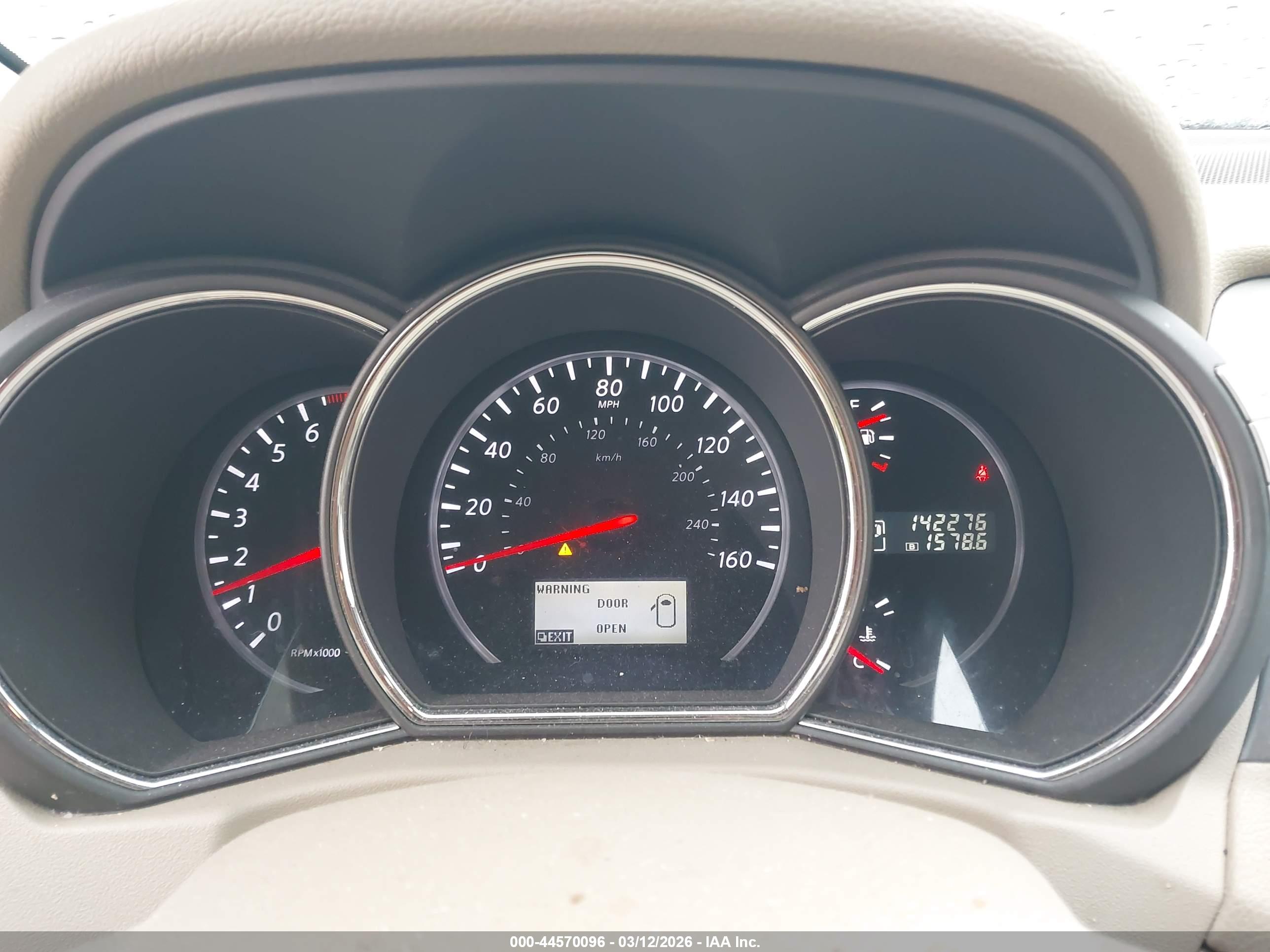 NISSAN MURANO image 7