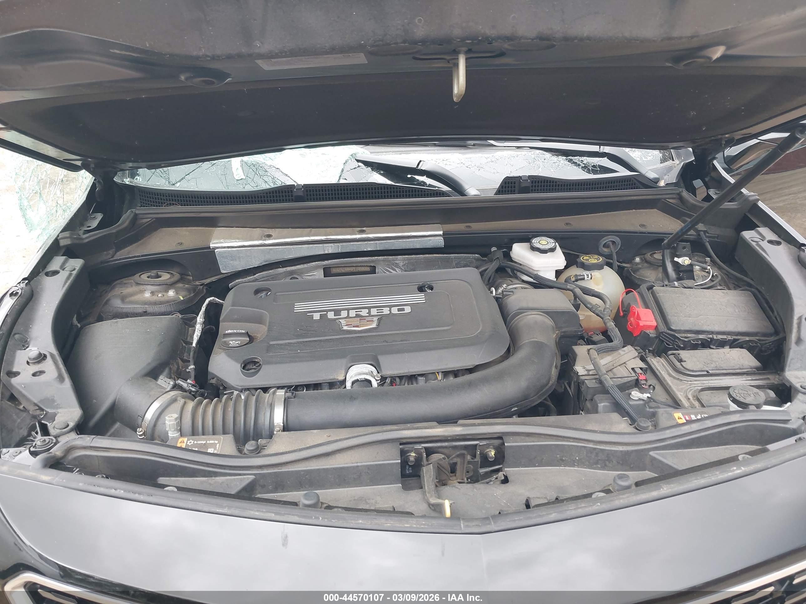 CADILLAC XT4 image 10