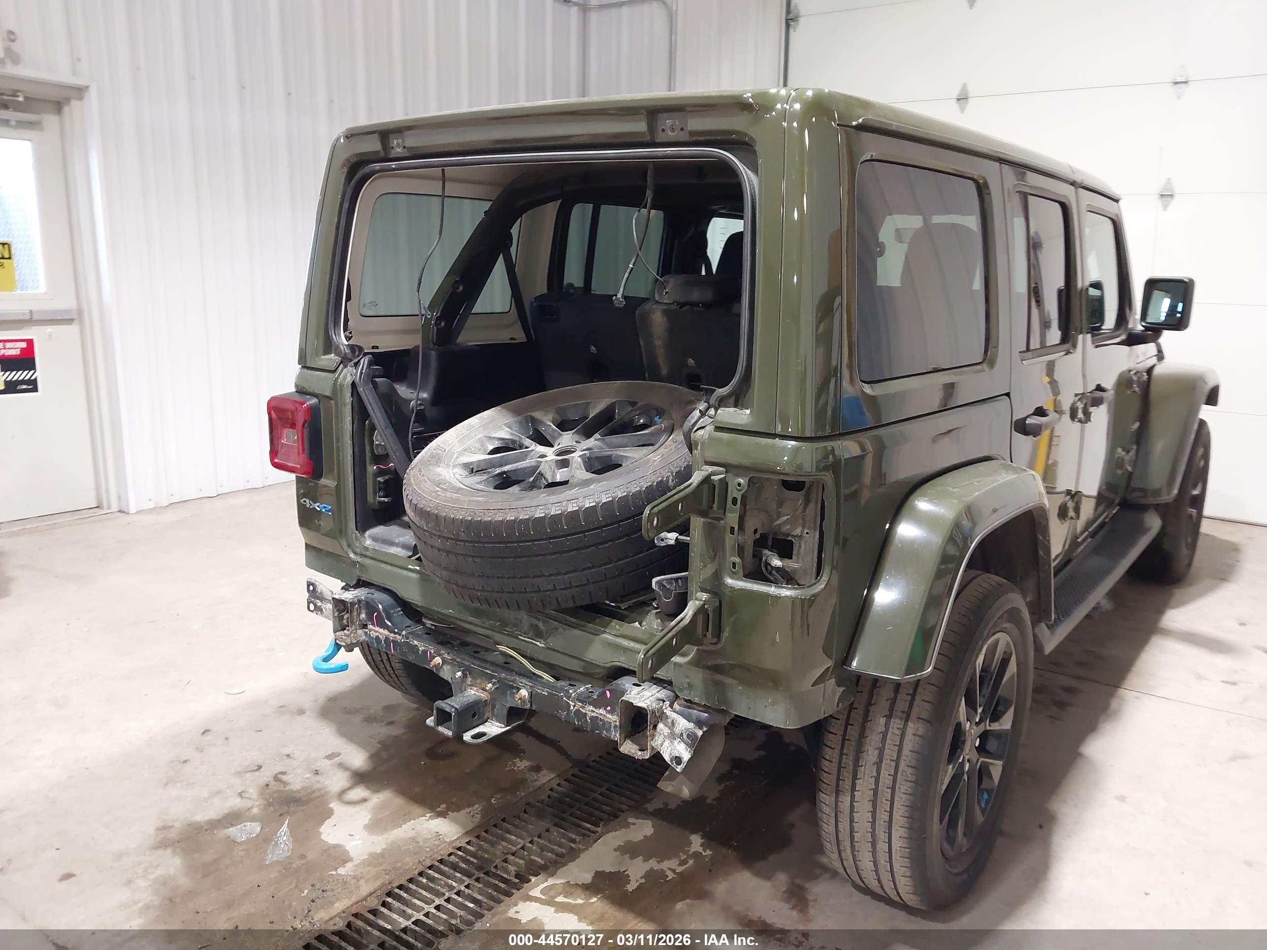 JEEP WRANGLER image 6