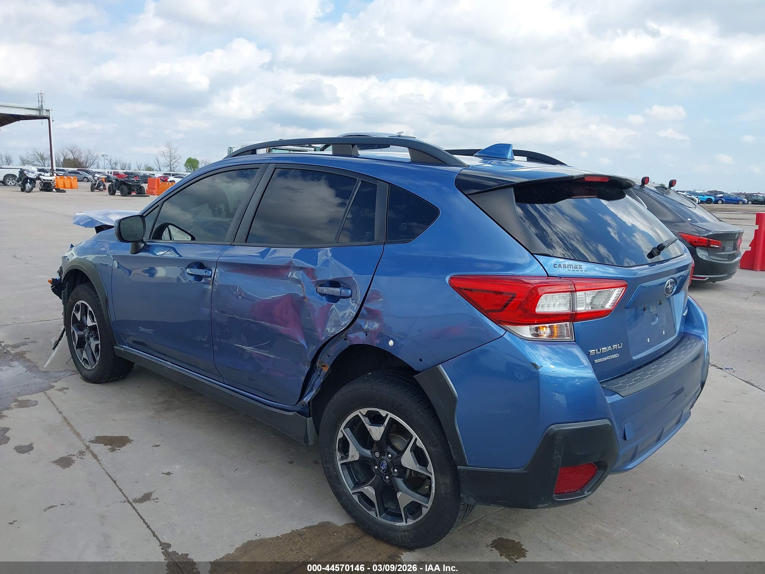 SUBARU CROSSTREK image 3