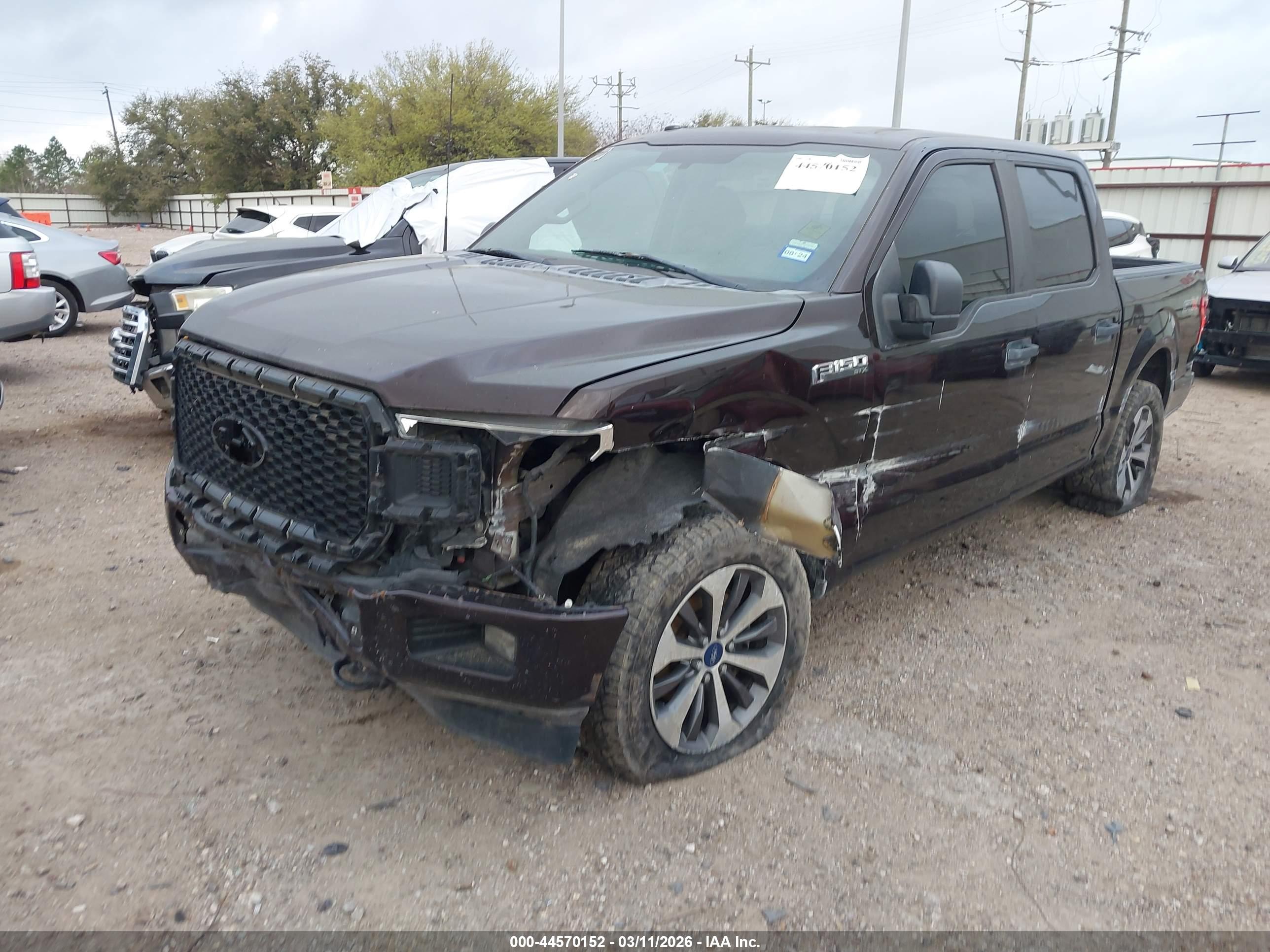 FORD F-150 image 2