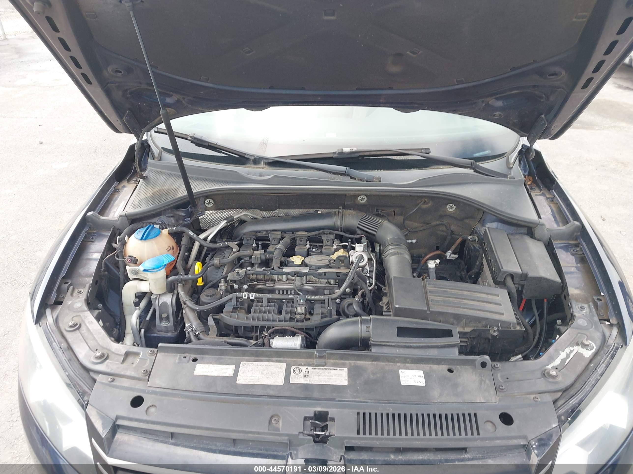 VOLKSWAGEN PASSAT image 10