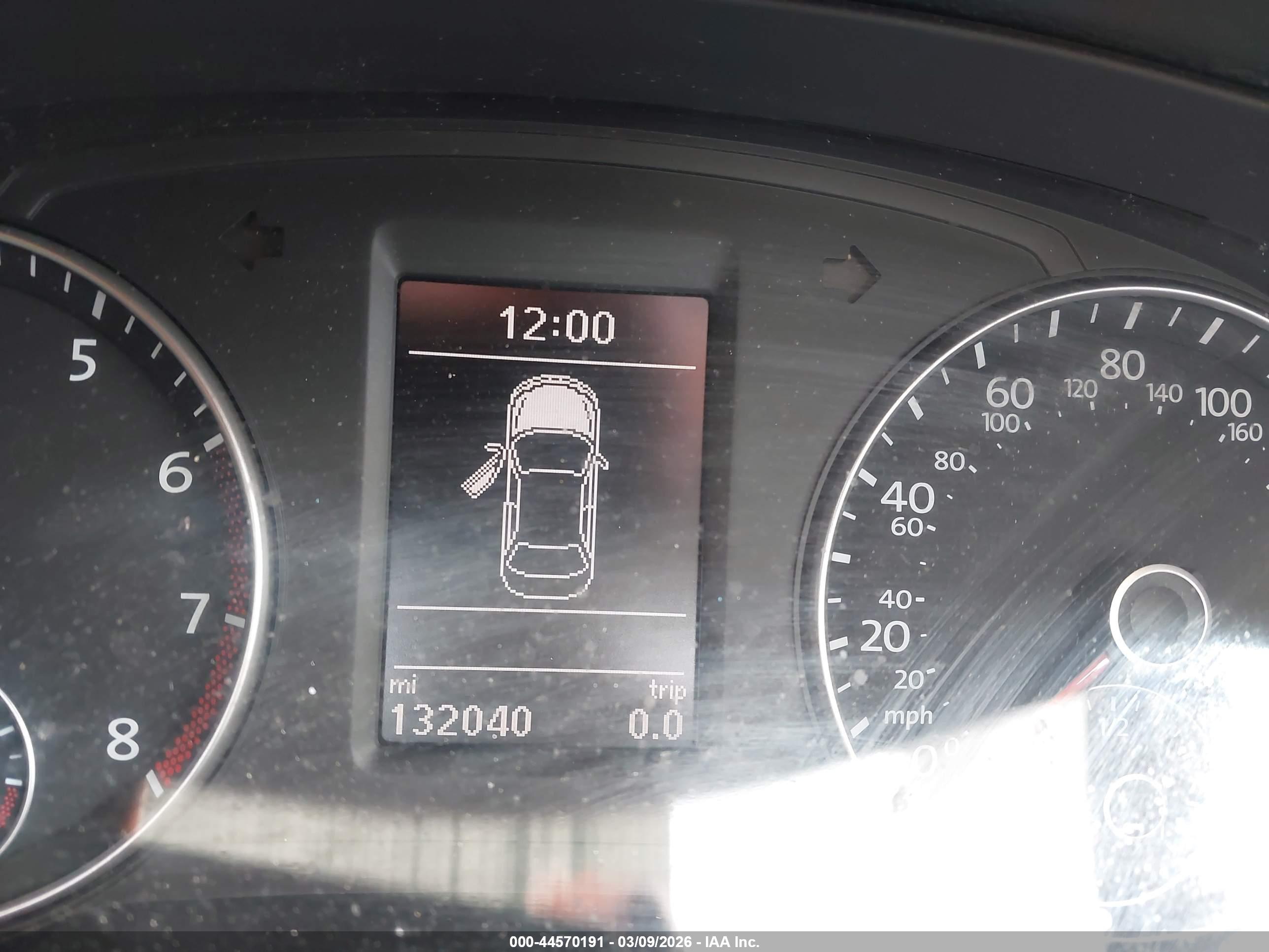 VOLKSWAGEN PASSAT image 7